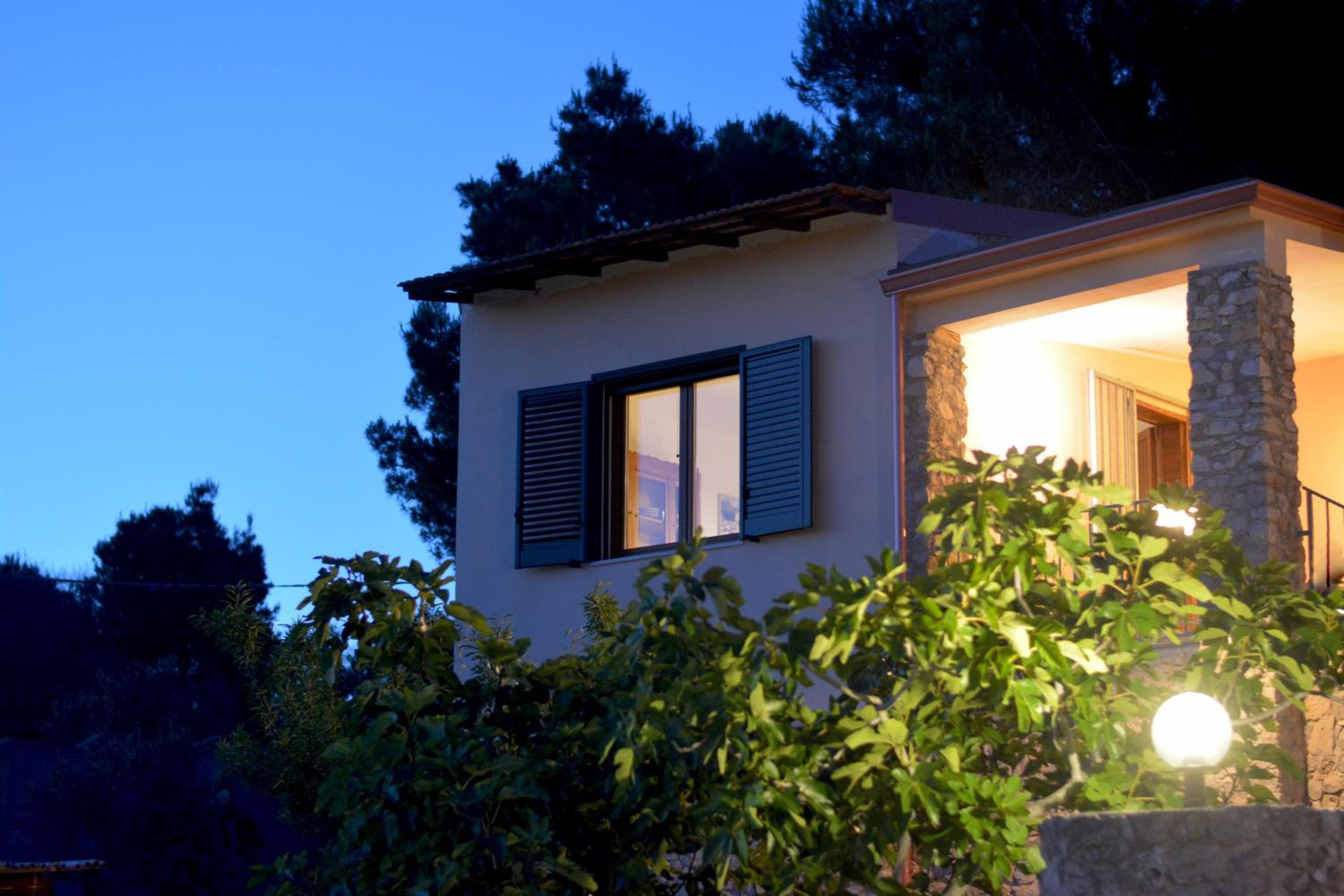 Villetta Crumisi view 5