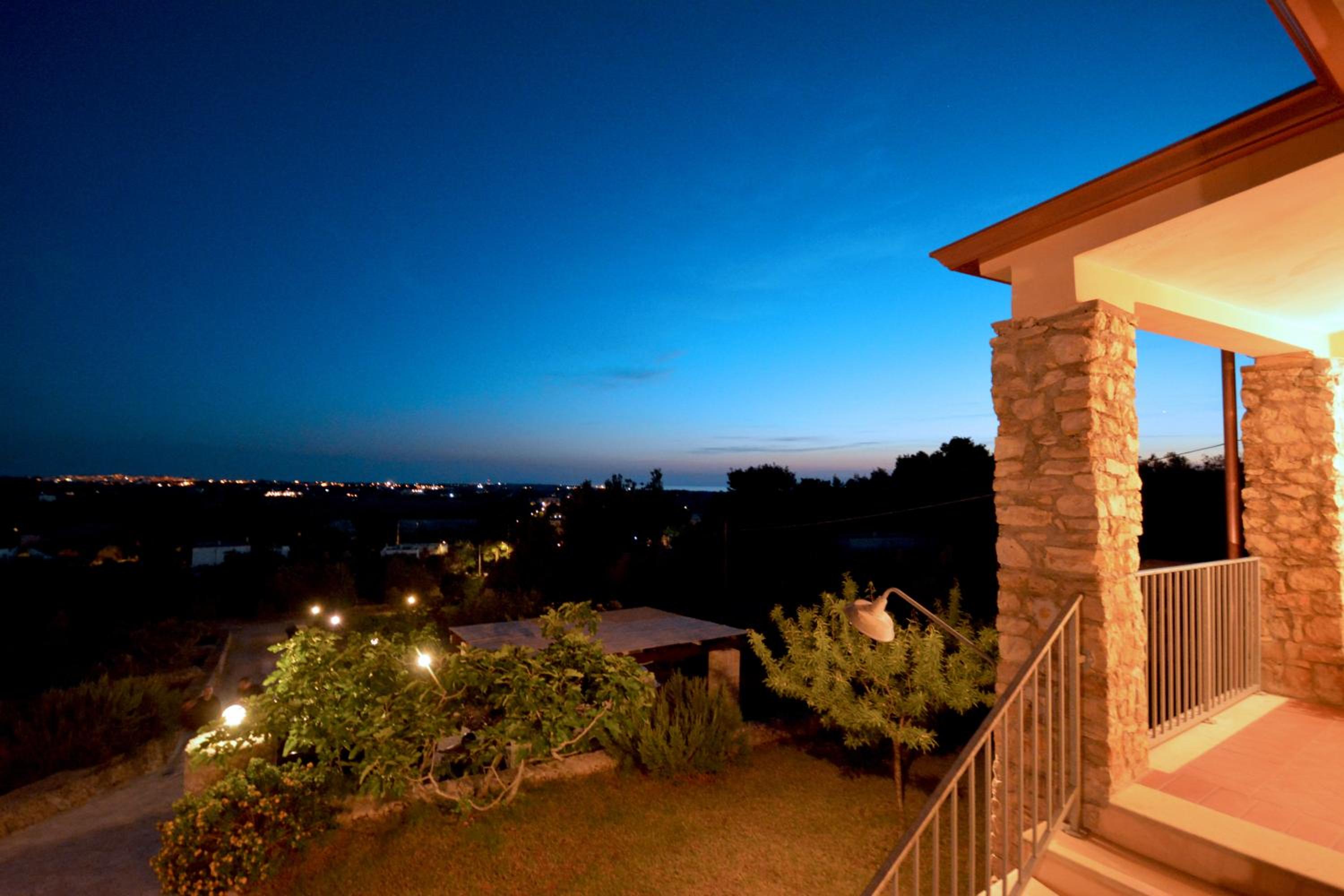 Villetta Crumisi view 4