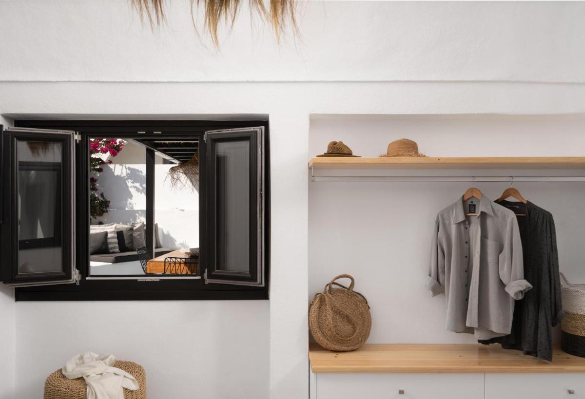 Villa Rosaviglia Oia with Hot Tub photo 3