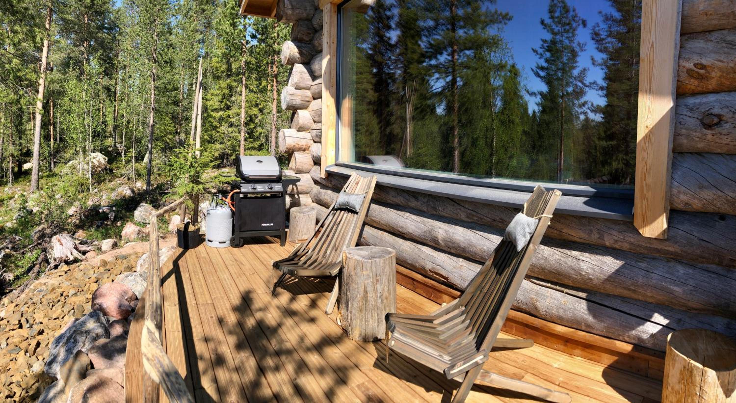 Log Cabin with Private Sauna & Hot Tub by Invisible Forest Lodge - Adults Only view 2