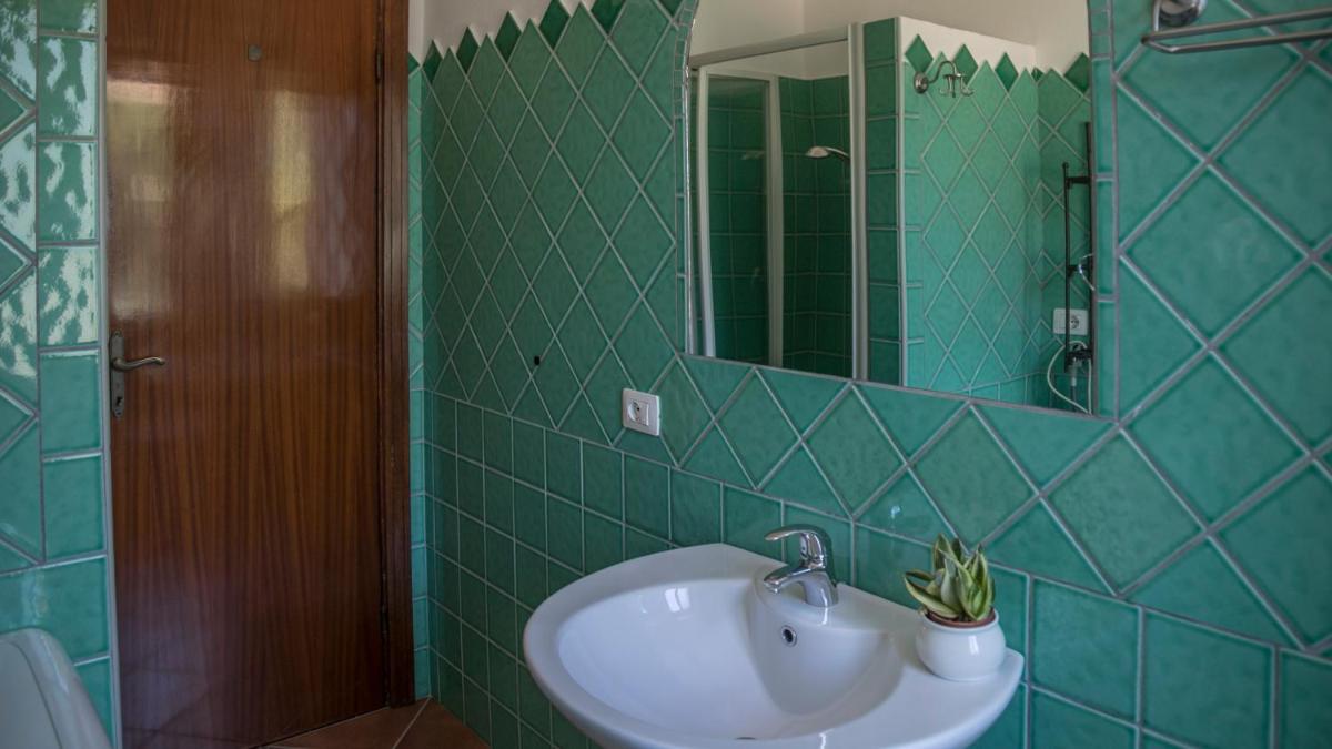 Welcomely - Green and Blue - Cala Gonone photo 5