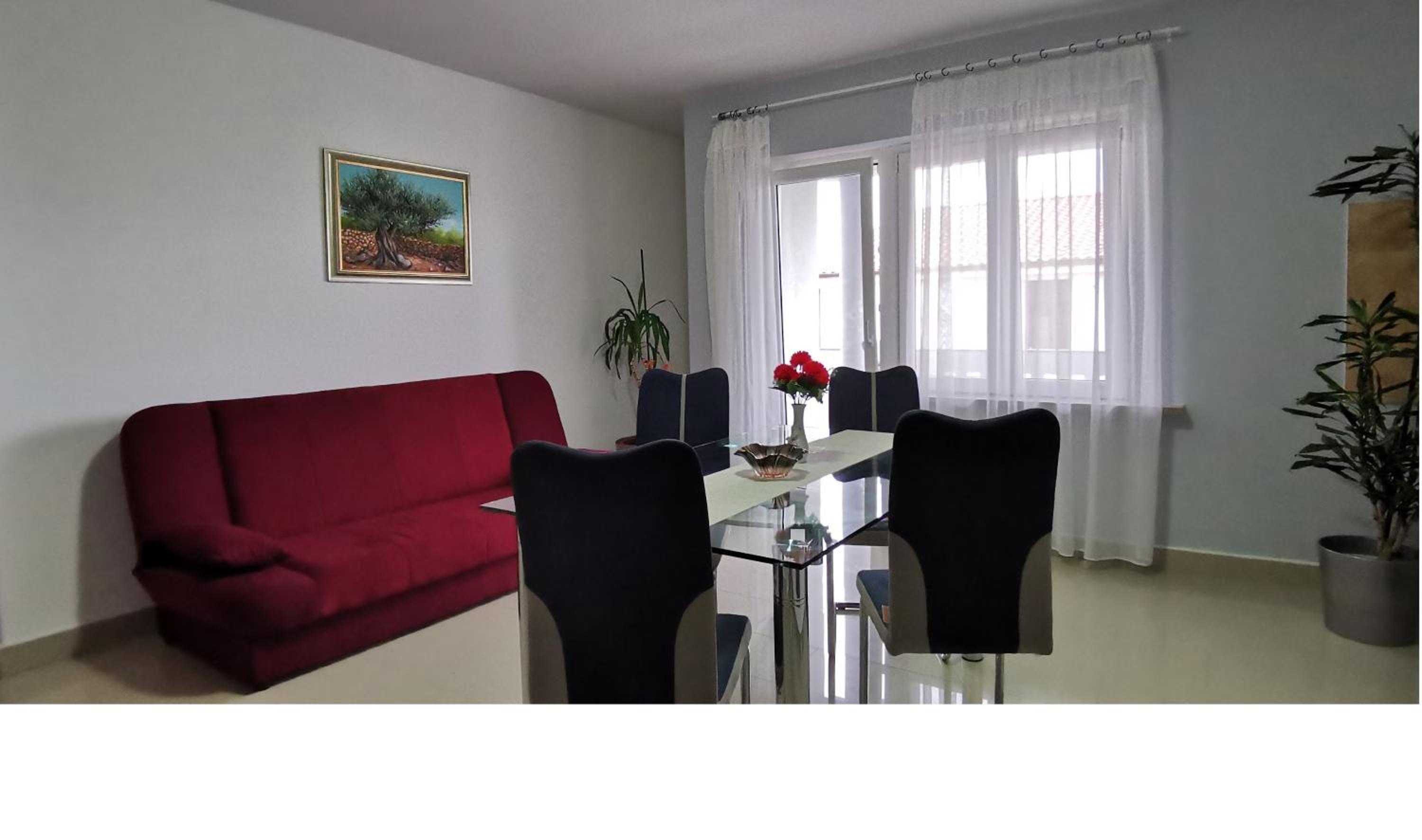 Bella Nina Apartments view 4