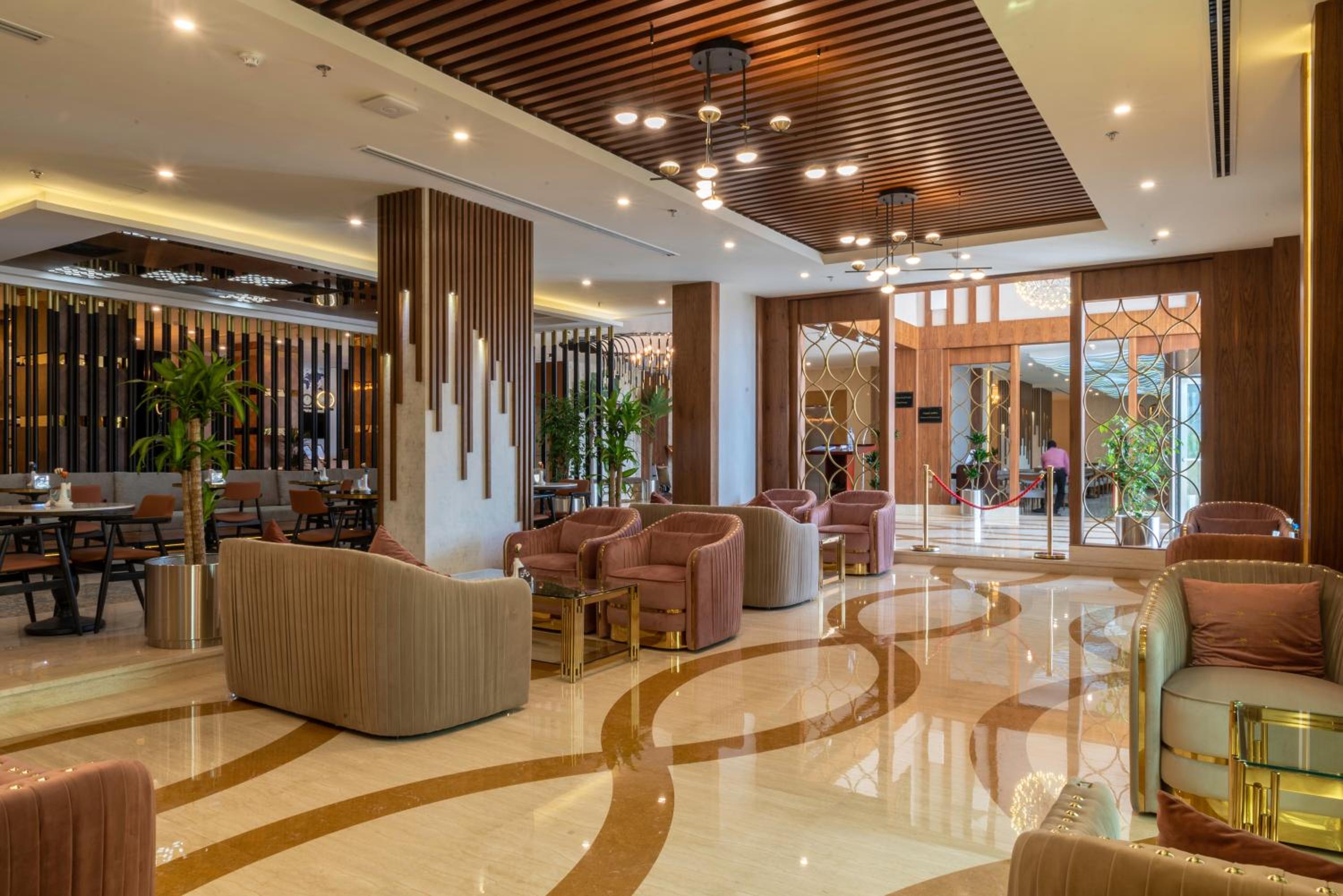 Sunday Emerald Hotel