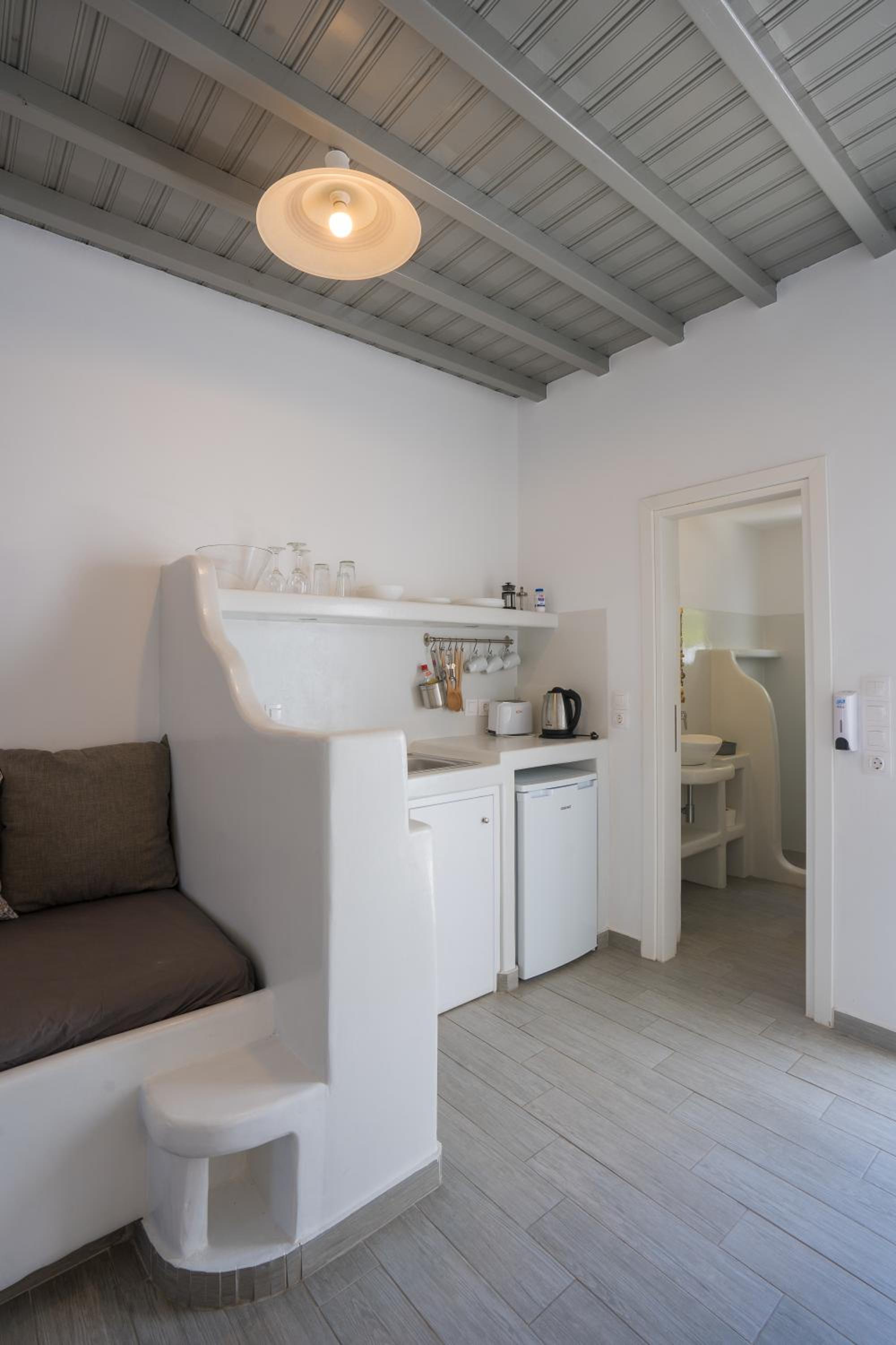 Zisis Pension