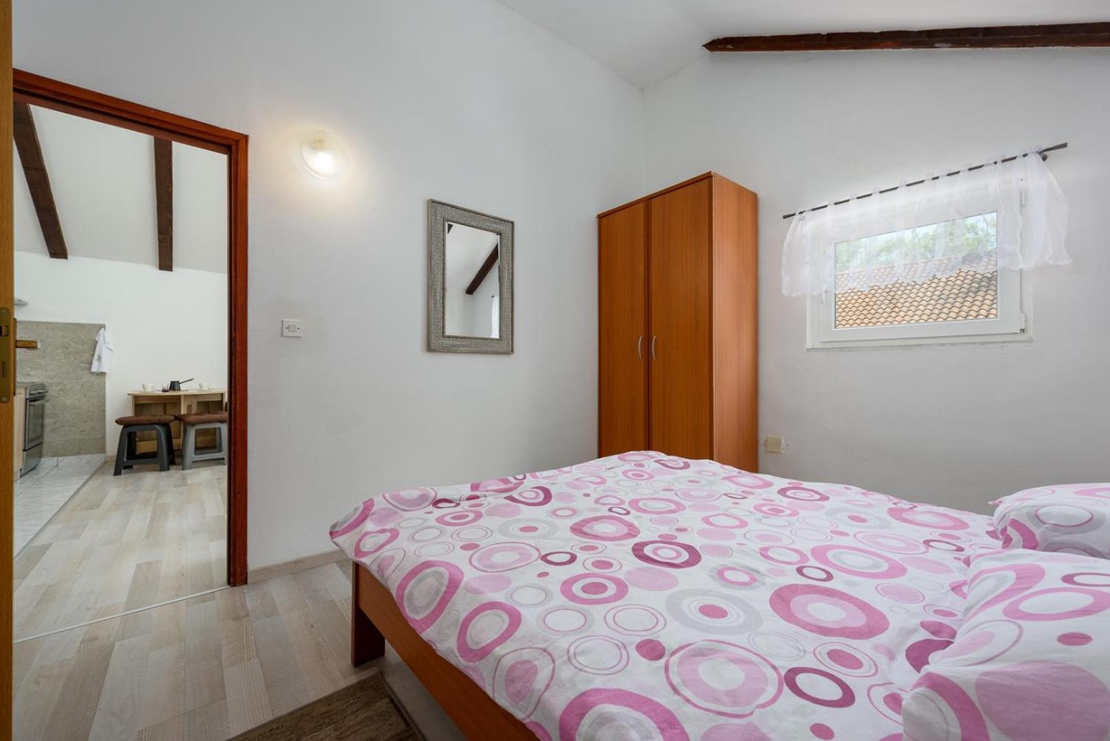 AMORE house with apartment view 4