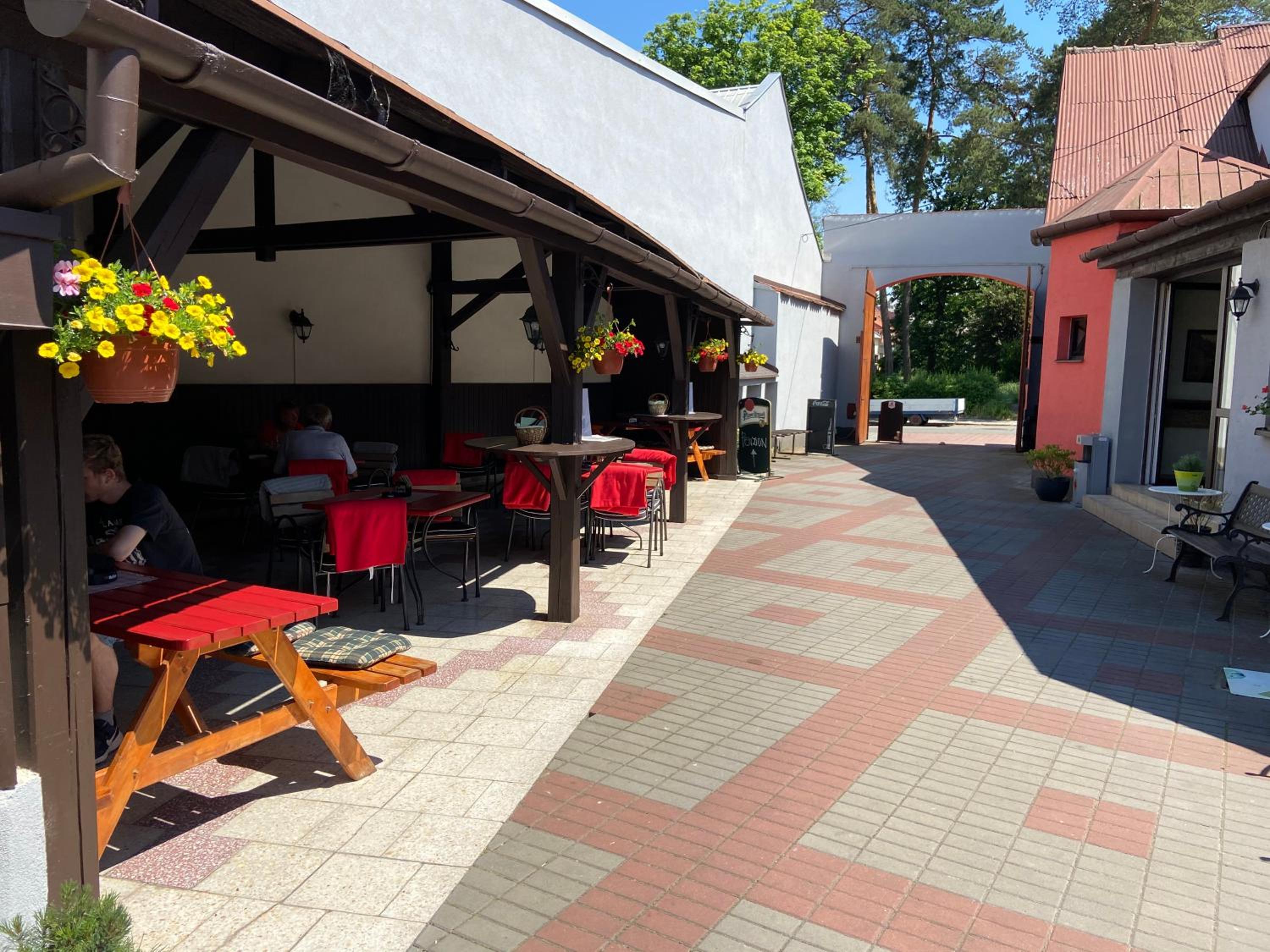 Penzion a Restaurace Na Jízdárně