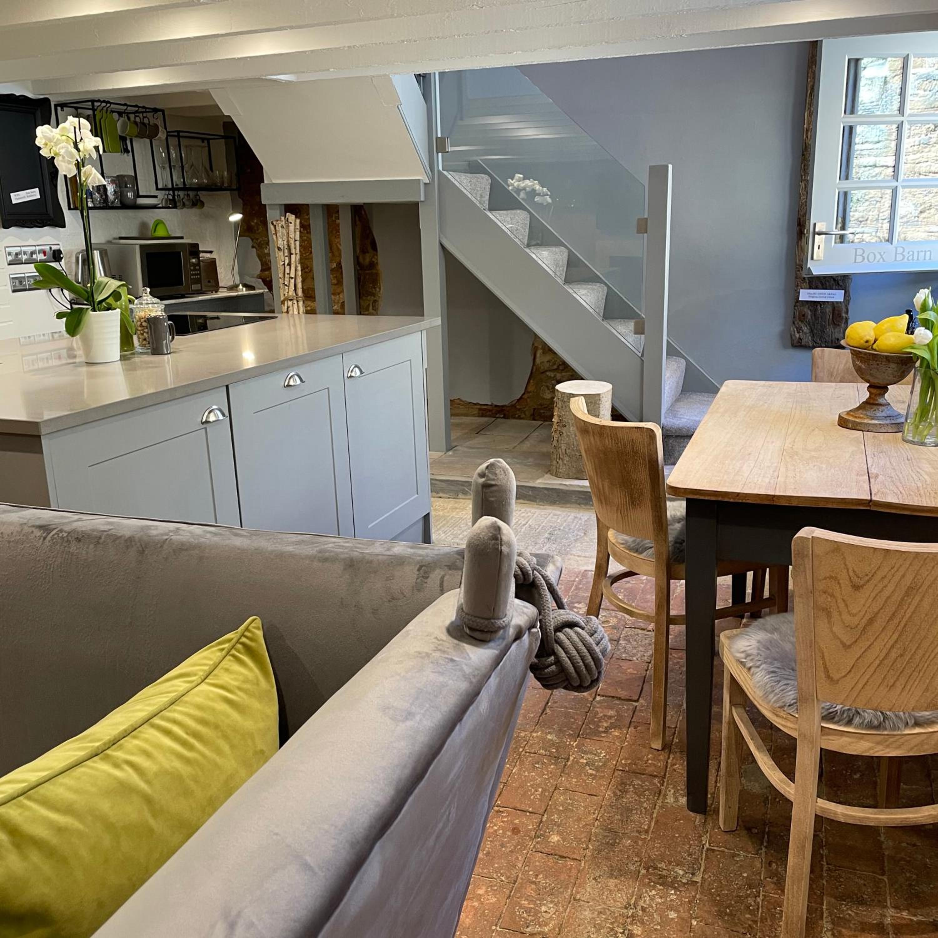 Box Barn - Stylish Accommodation in Rutland view 2