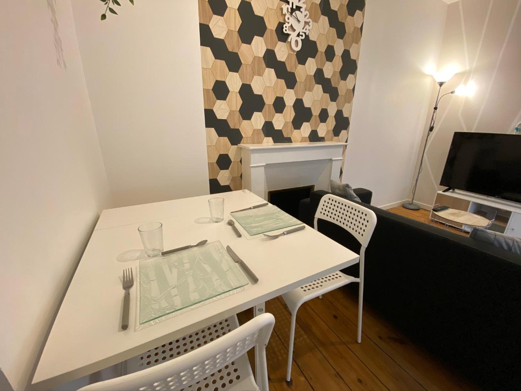 LE VICTOR HUGO - Wifi - Centre ville - PROPERTY RENTAL NM, photo 21