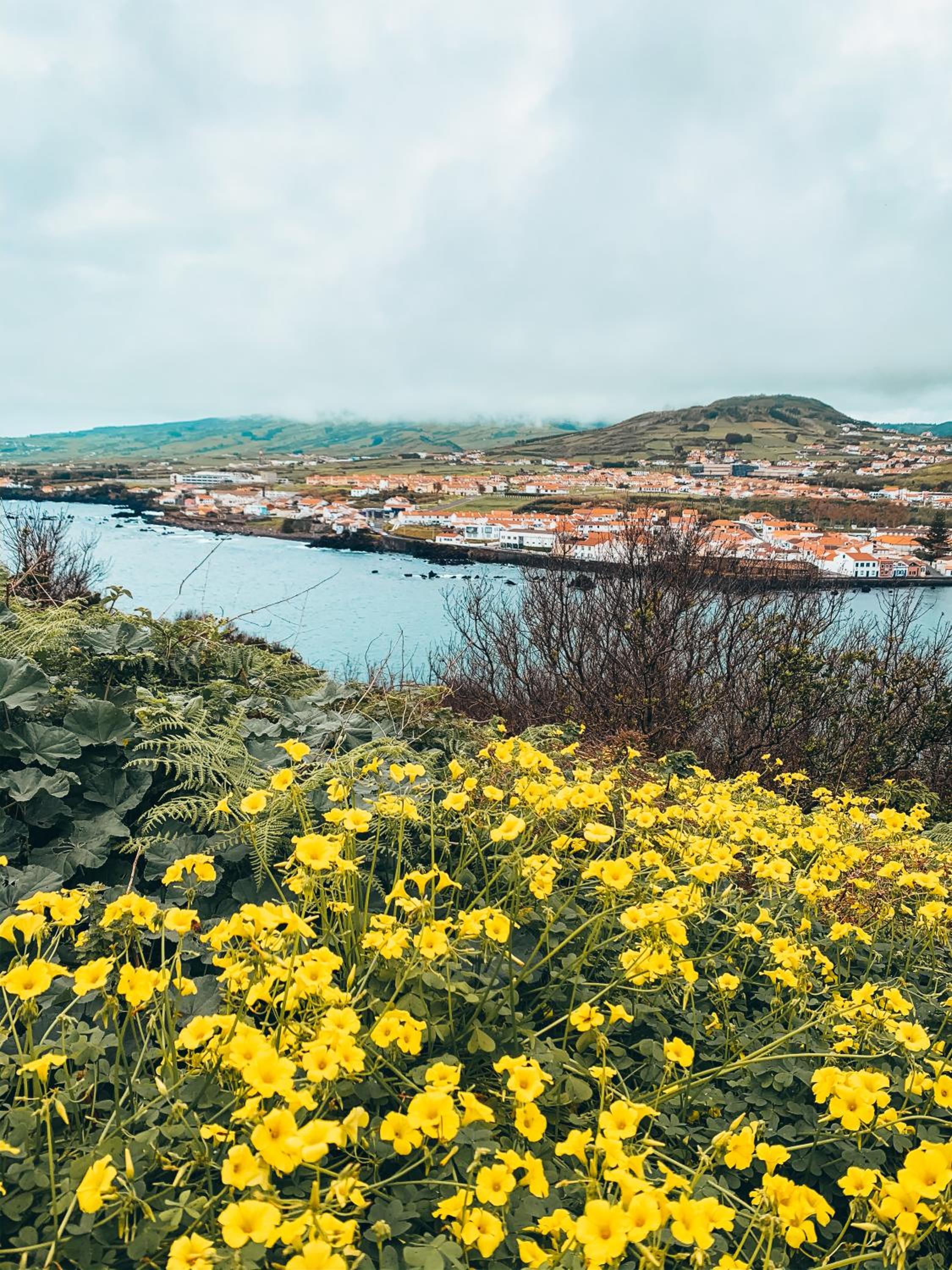 Porto Pim Bay