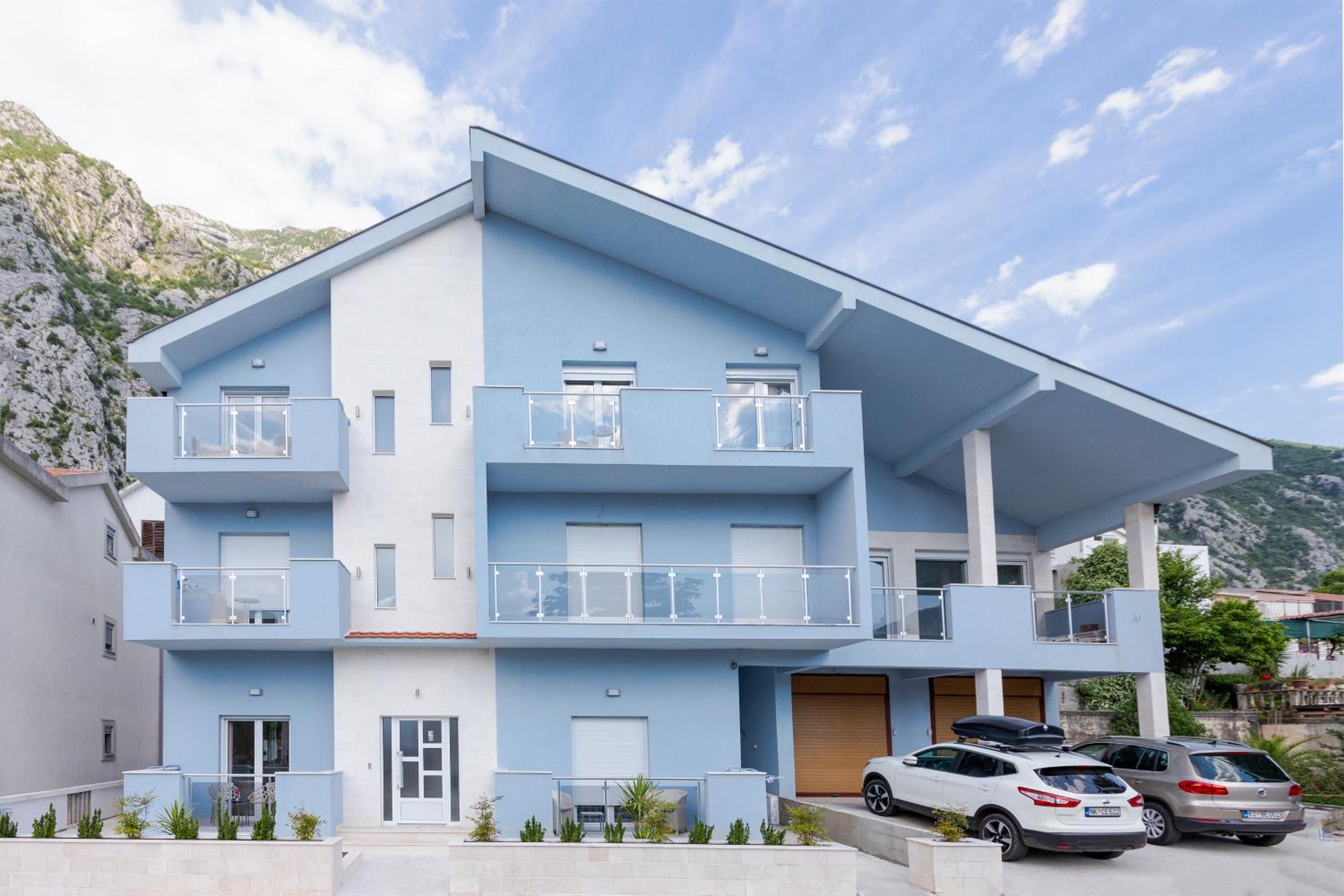 Apartments Stetonn