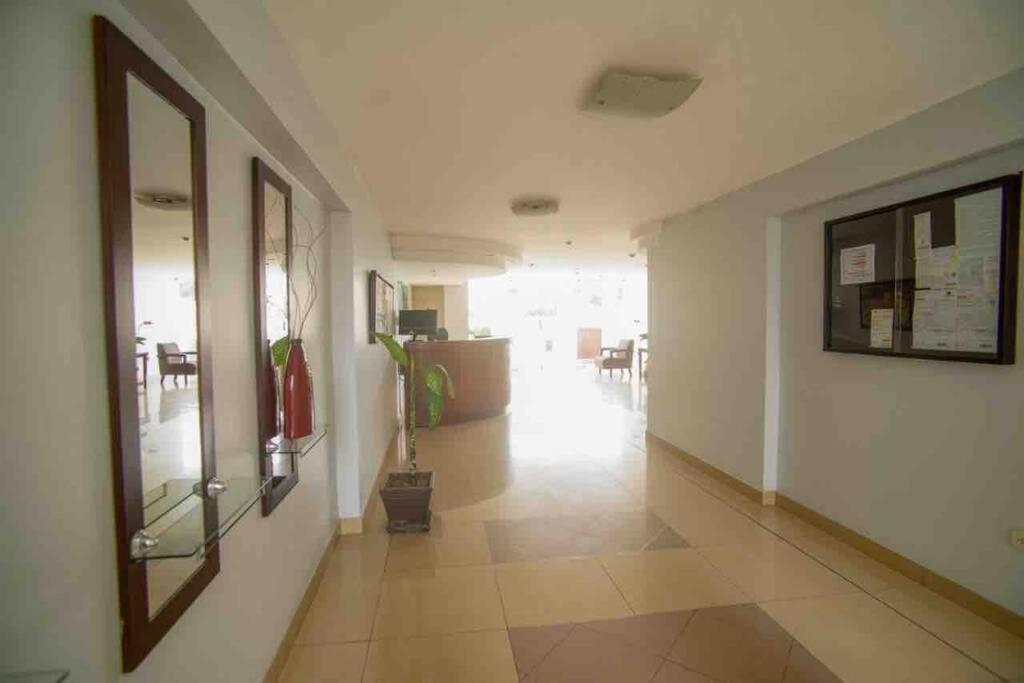 San Borja Departamento Dúplex cerca al Pentágonito view 4