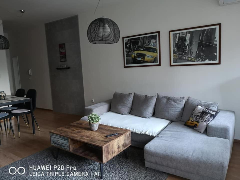 Sea Garden Apartment IDM
