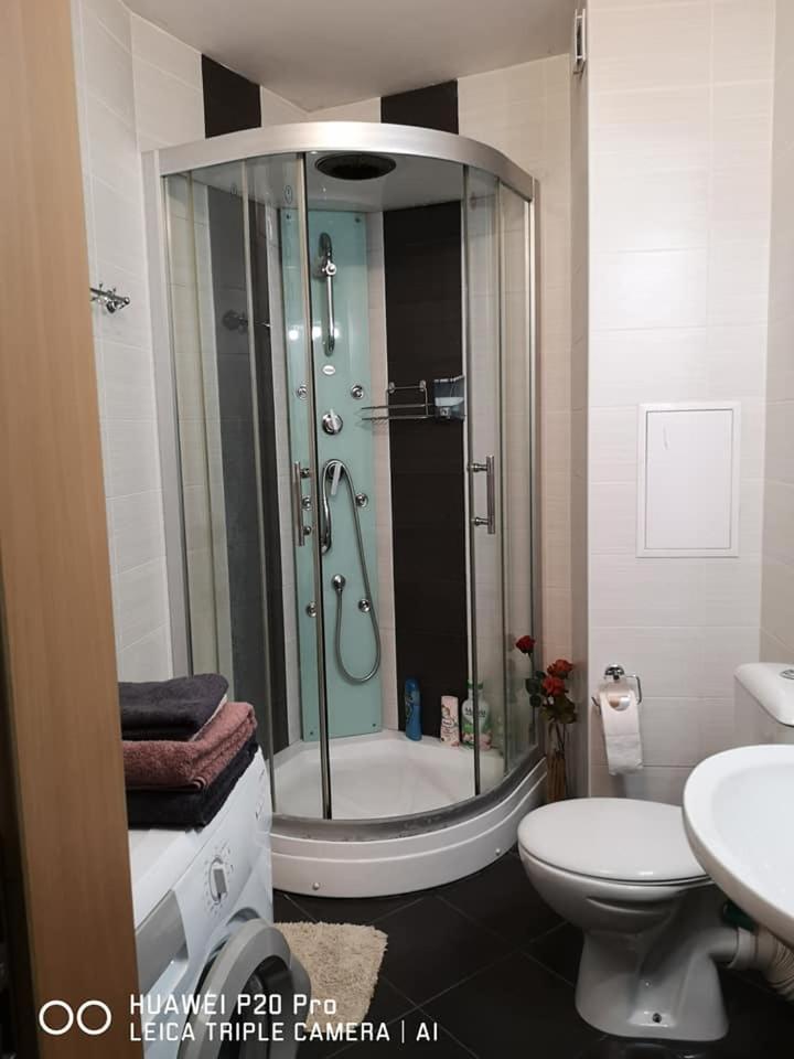 Sea Garden Apartment IDM