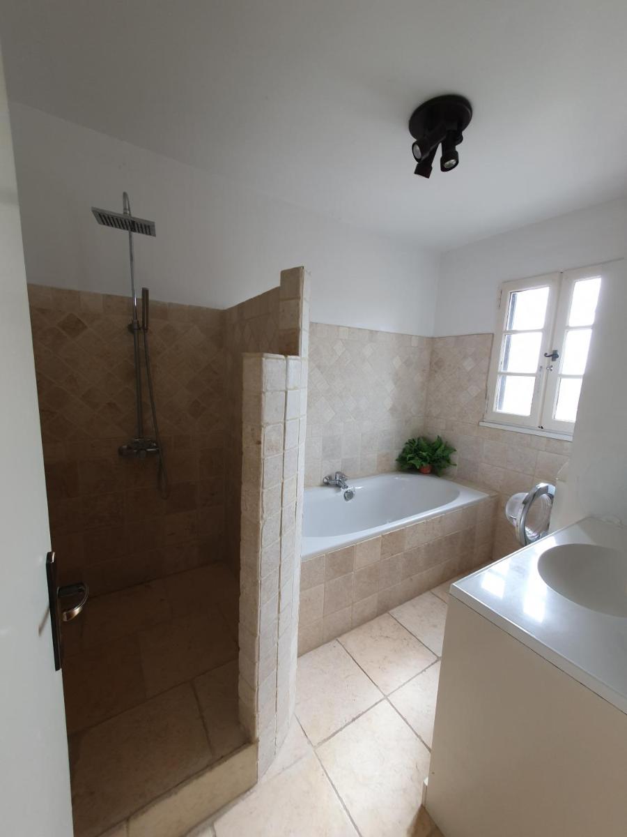 Photo 38