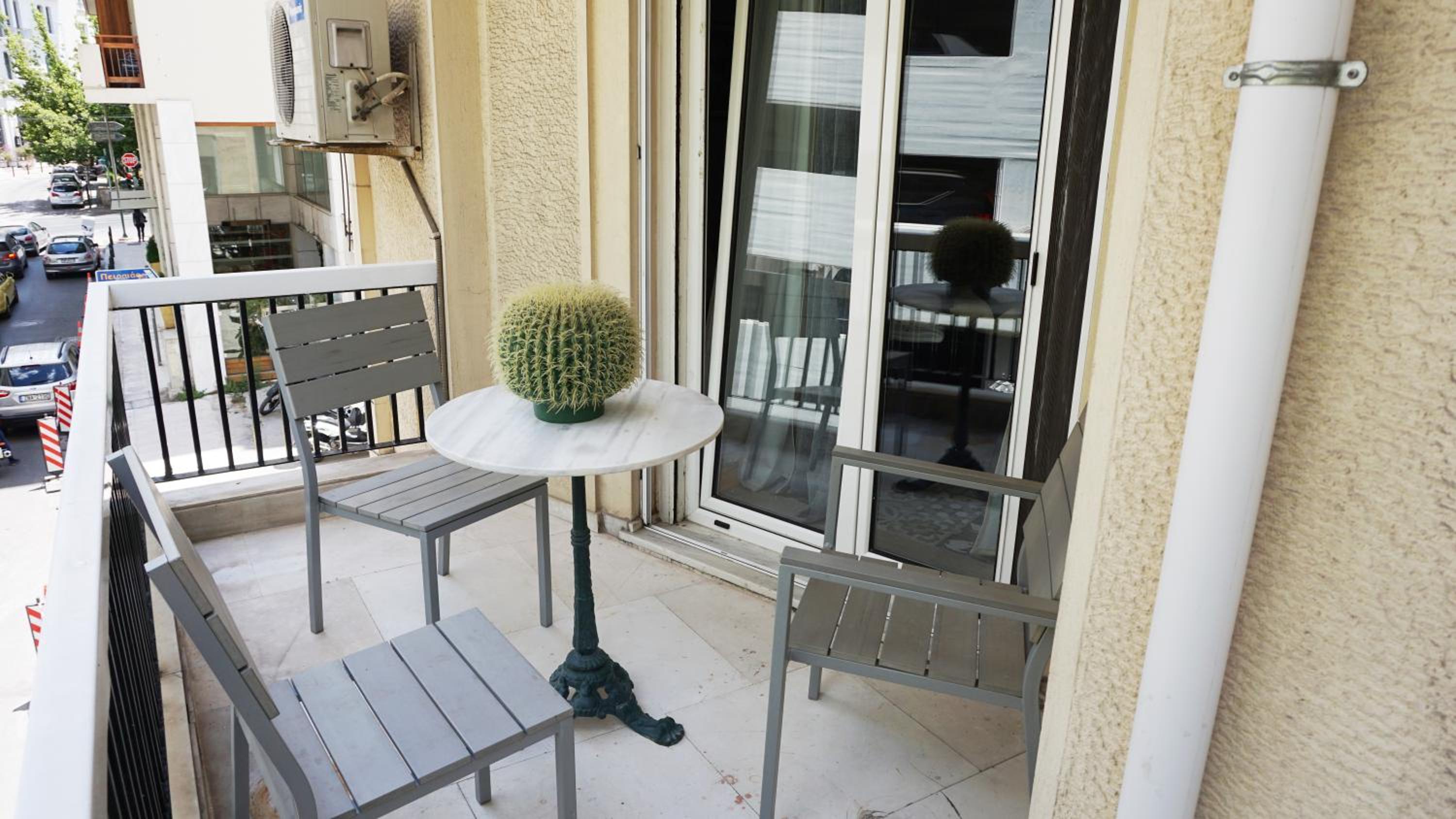 A few steps away from Syntagma and Plaka by Athenian Homes