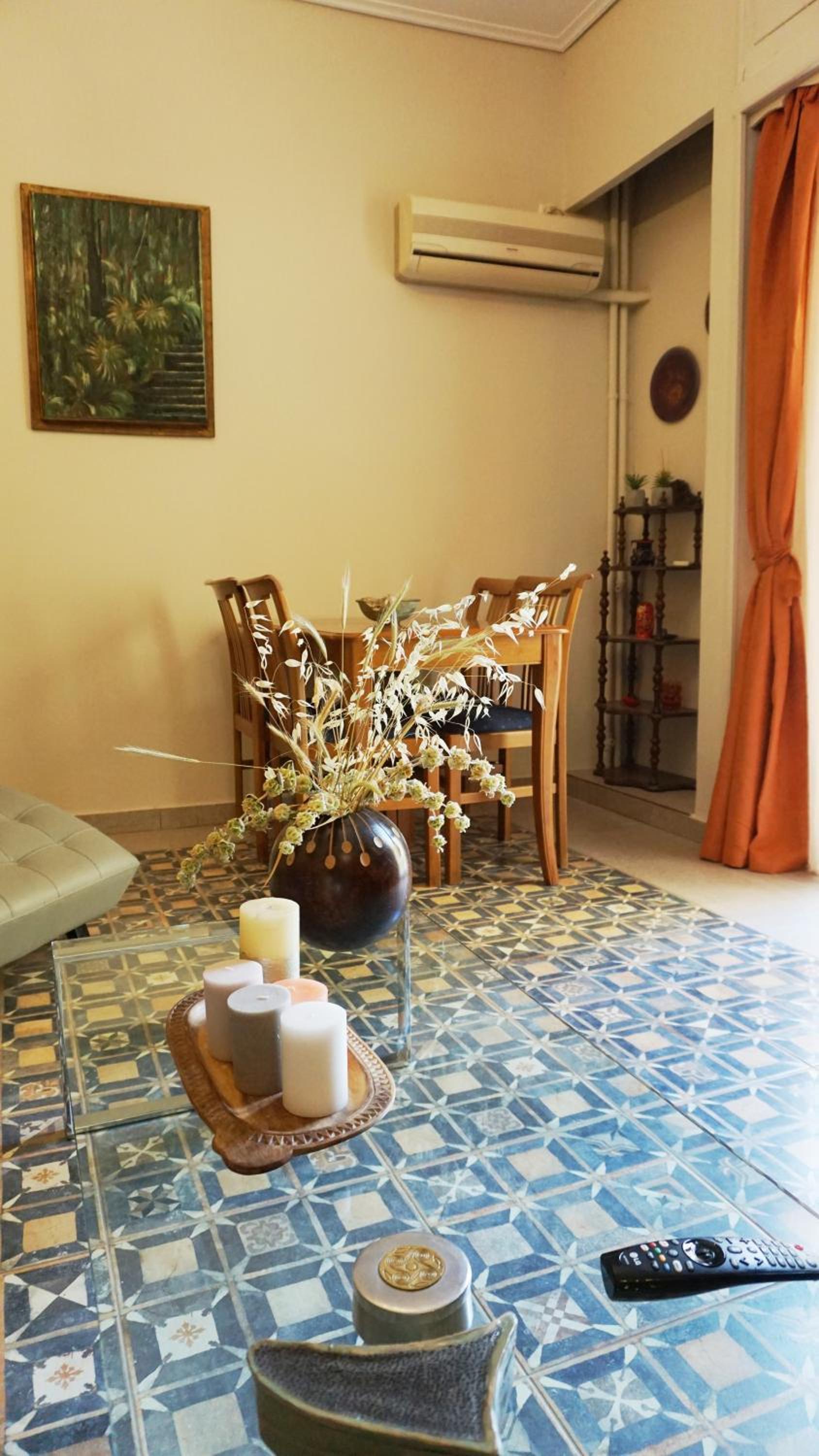 A few steps away from Syntagma and Plaka by Athenian Homes