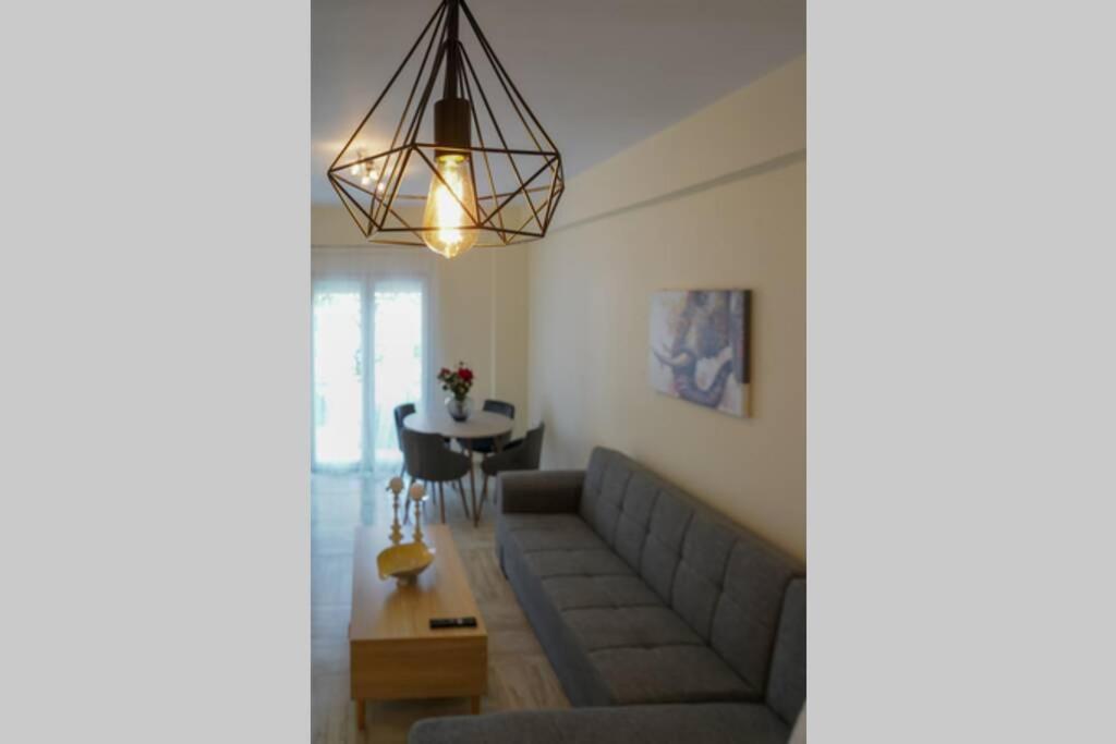 Modern apartment in the city center photo 2
