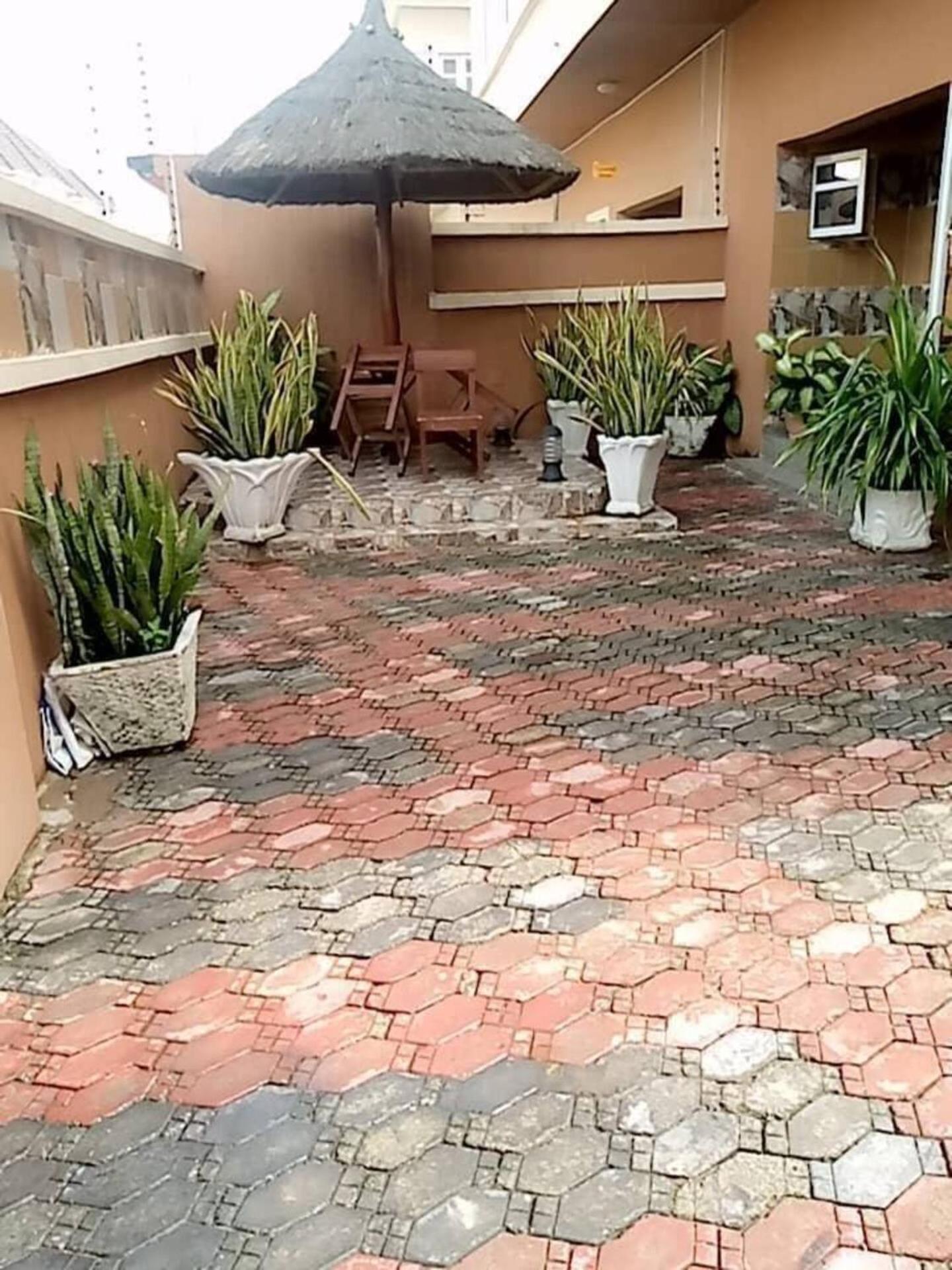 3Bedrooms Duplex Sleeps 6- Garden Chef Option - main view