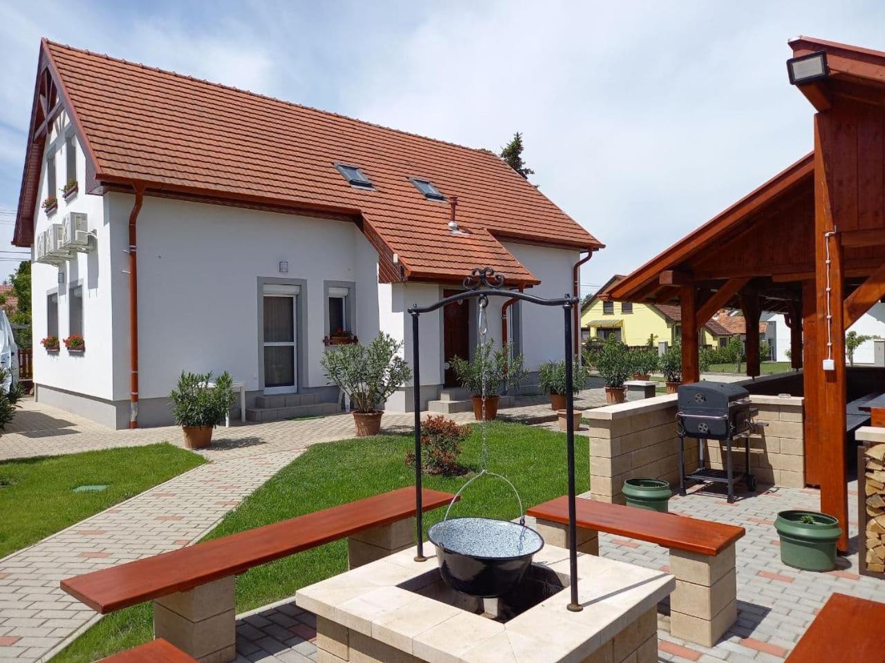 Kertész Apartmanok