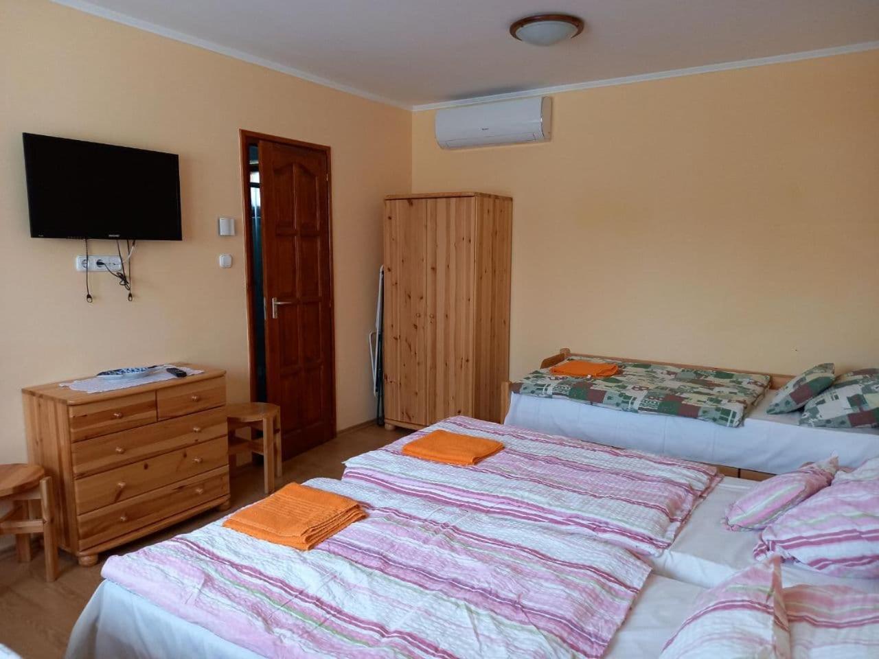Kertész Apartmanok