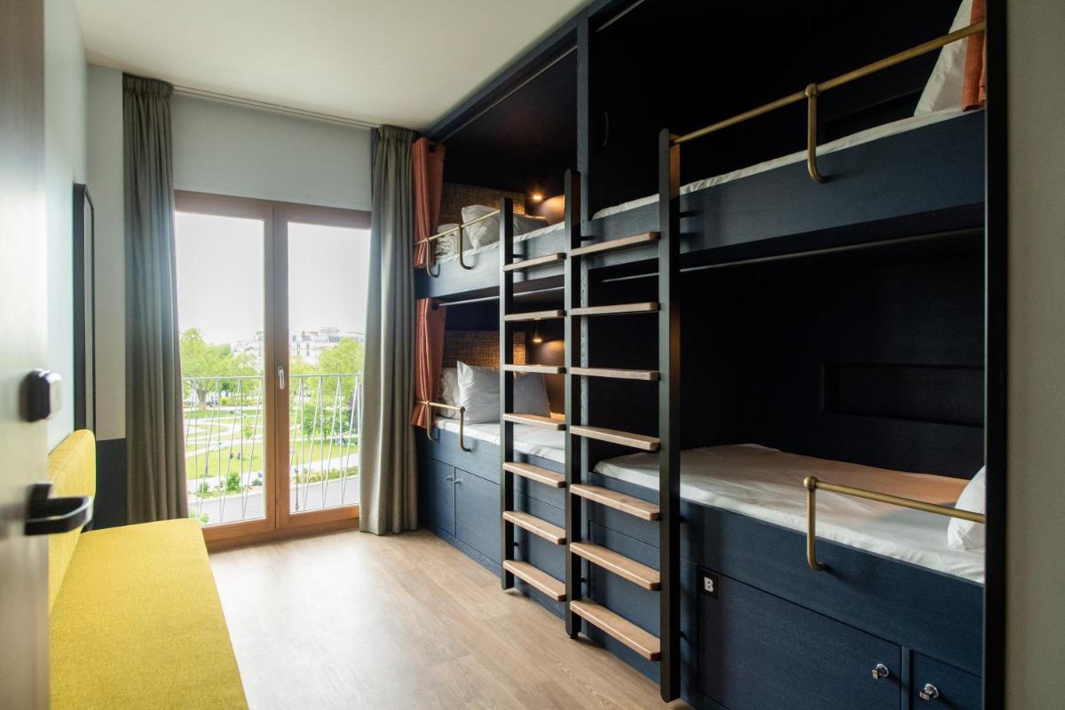 The People - Paris Nation - Hostel 35