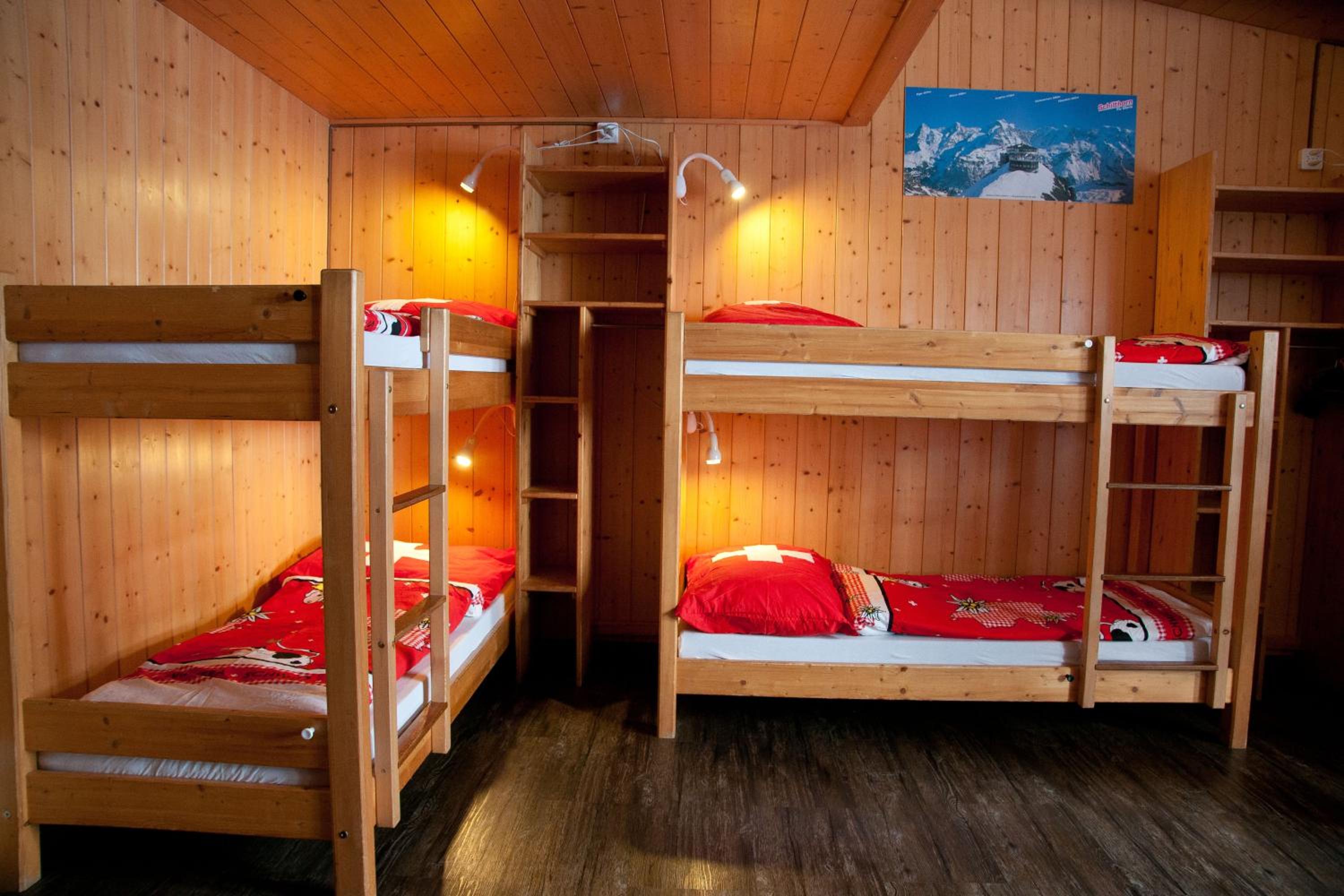 Valley Hostel 18