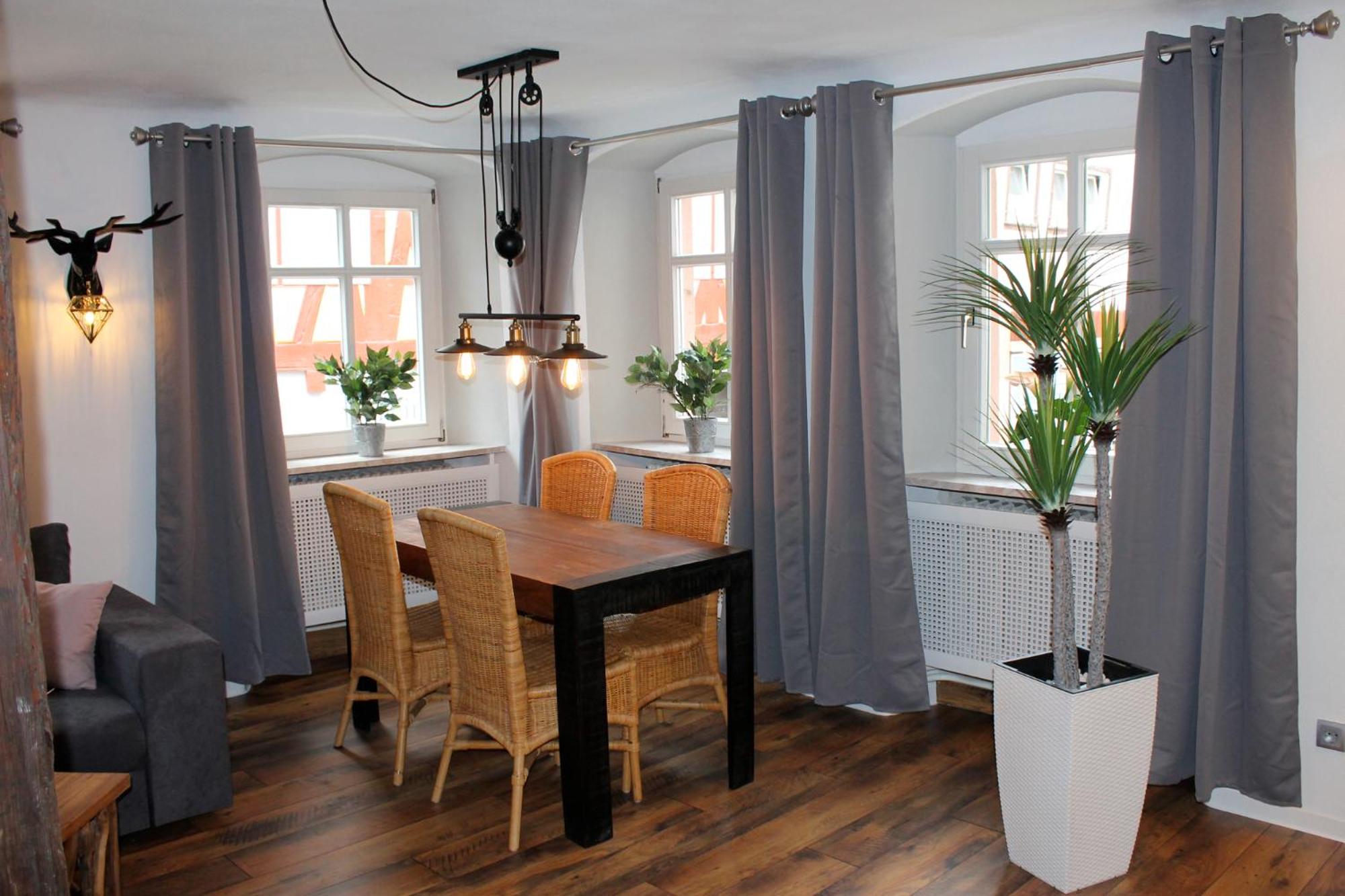 Appartement Schlossberg, Gasthaus Hirsch