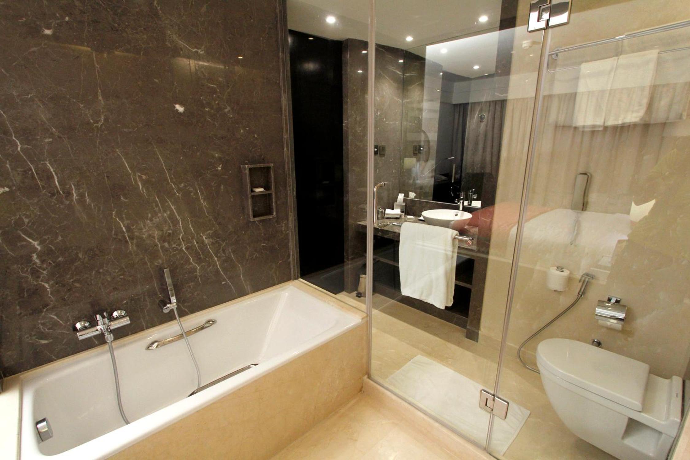 Crowne Plaza Pune City Centre by IHG