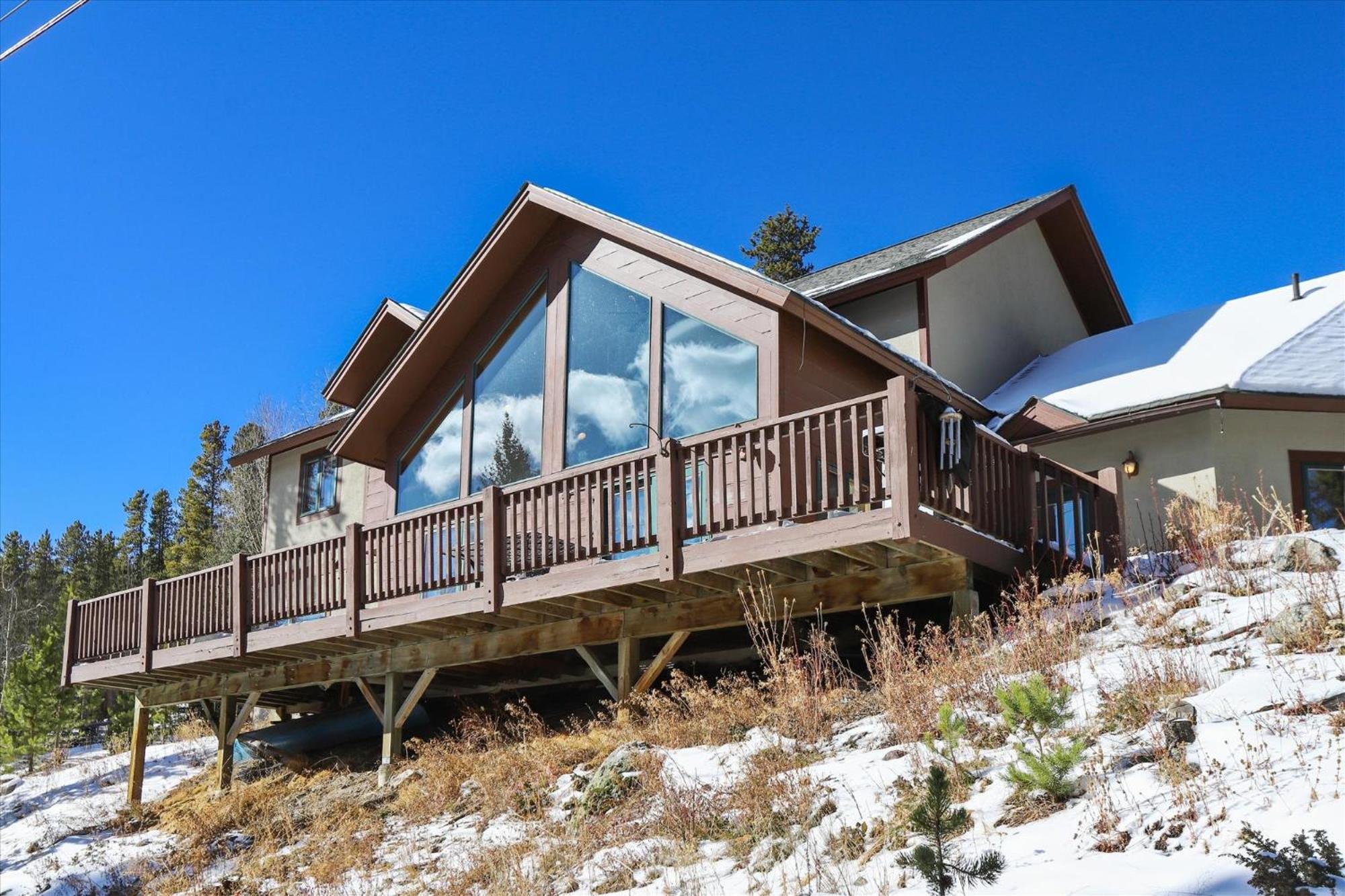 Hotel Grande View on the Blue home - Image 1