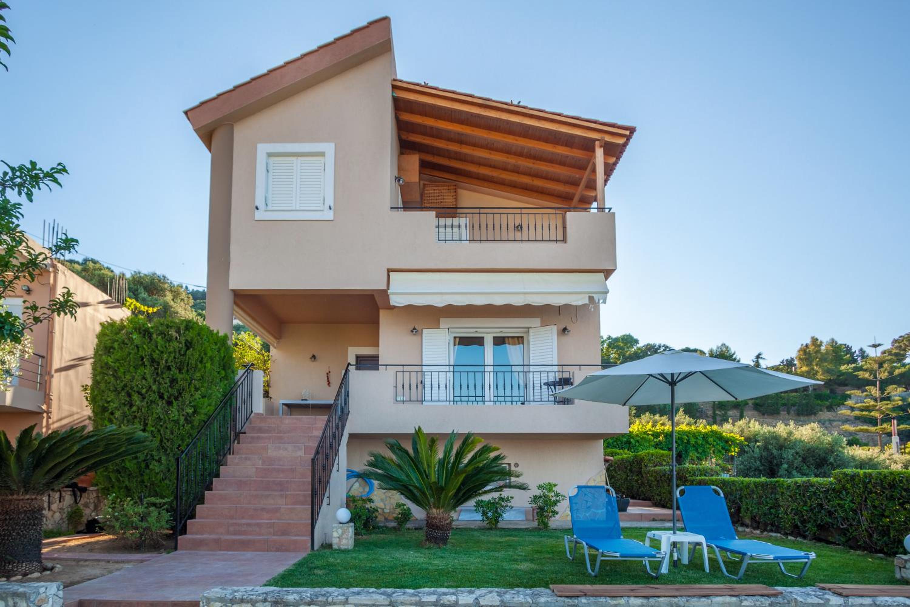 Hotel Panorama Traditional House With Private Pool - Image 1