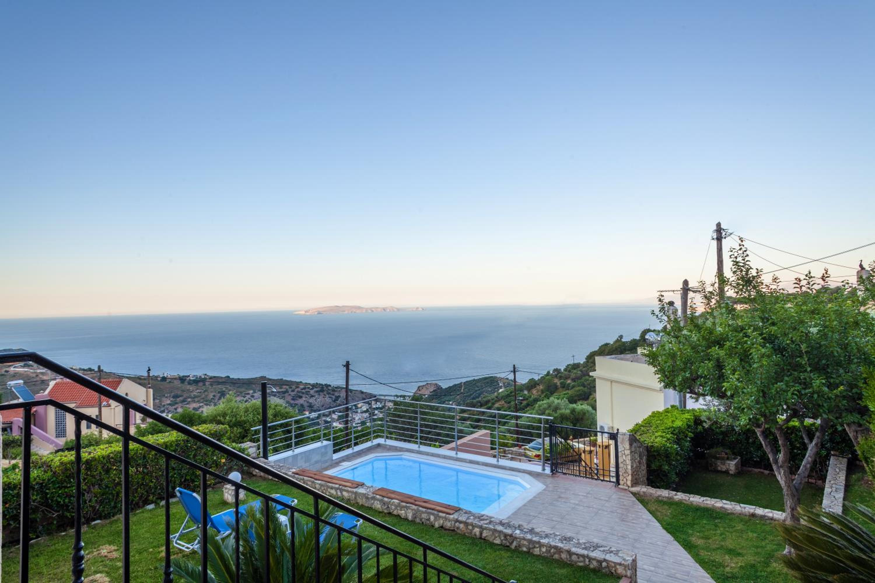 Panorama Traditional House With Private Pool view 3