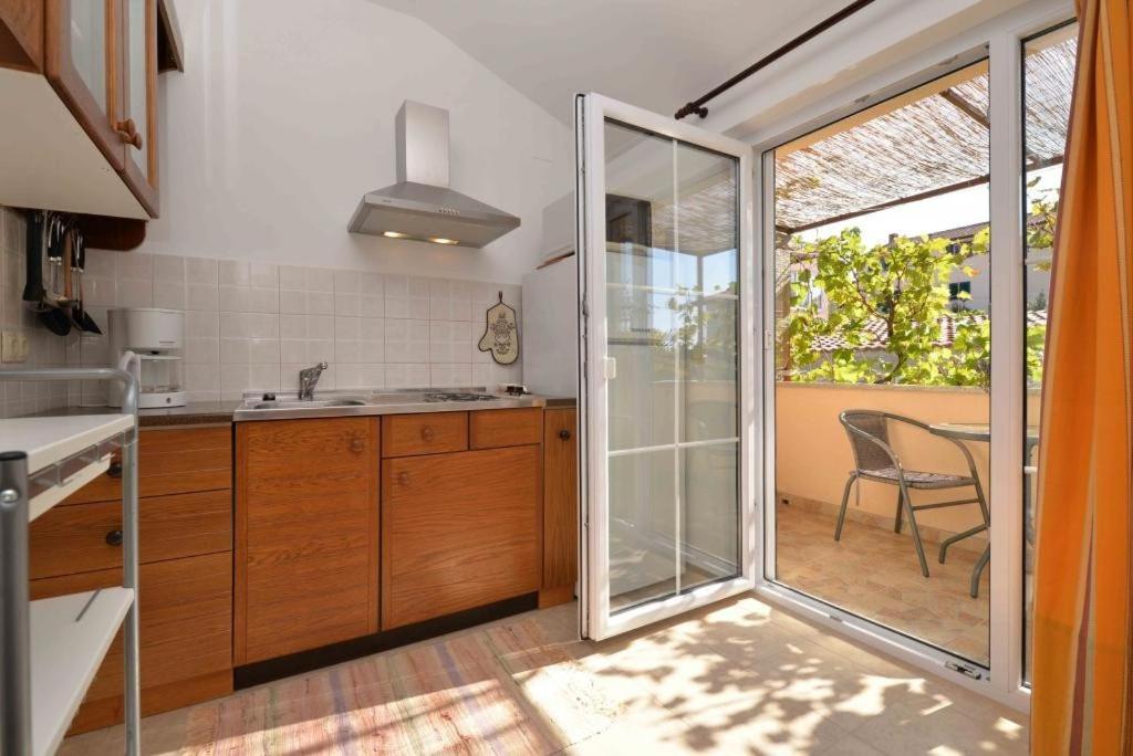 Apartment Pia Murter photo 3