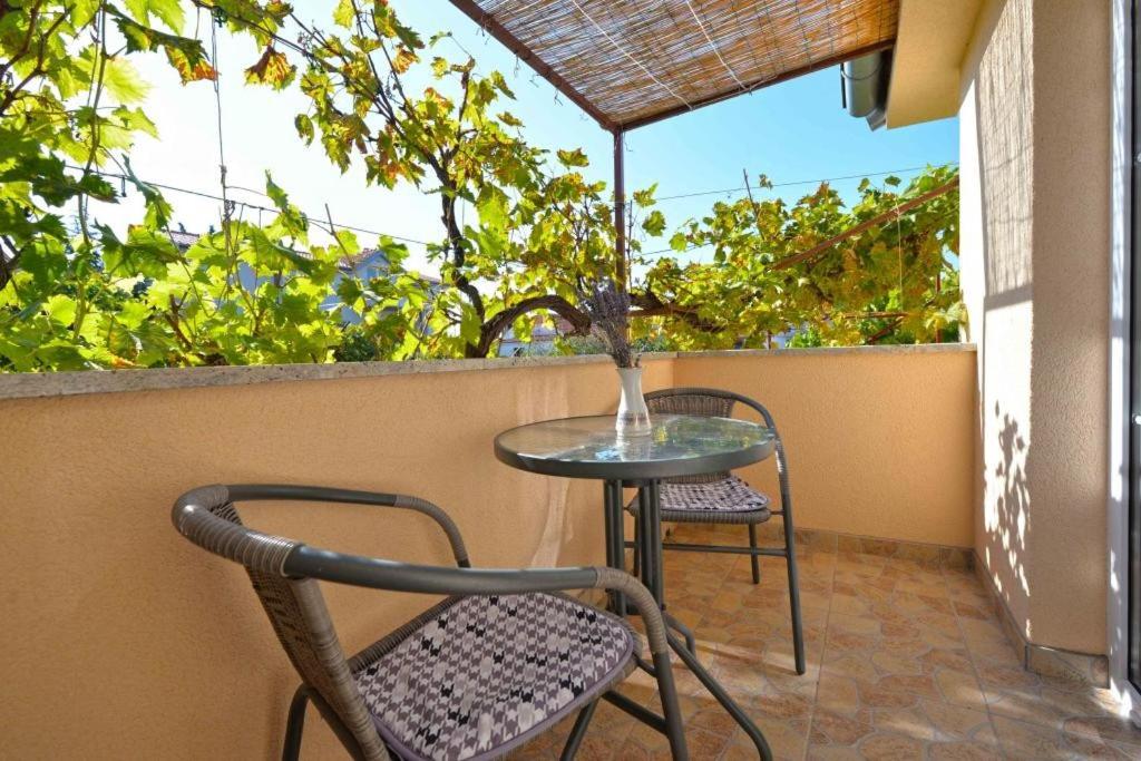Apartment Pia Murter photo 2