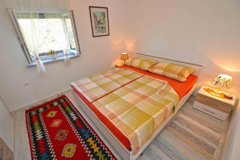 Apartment Pia Murter