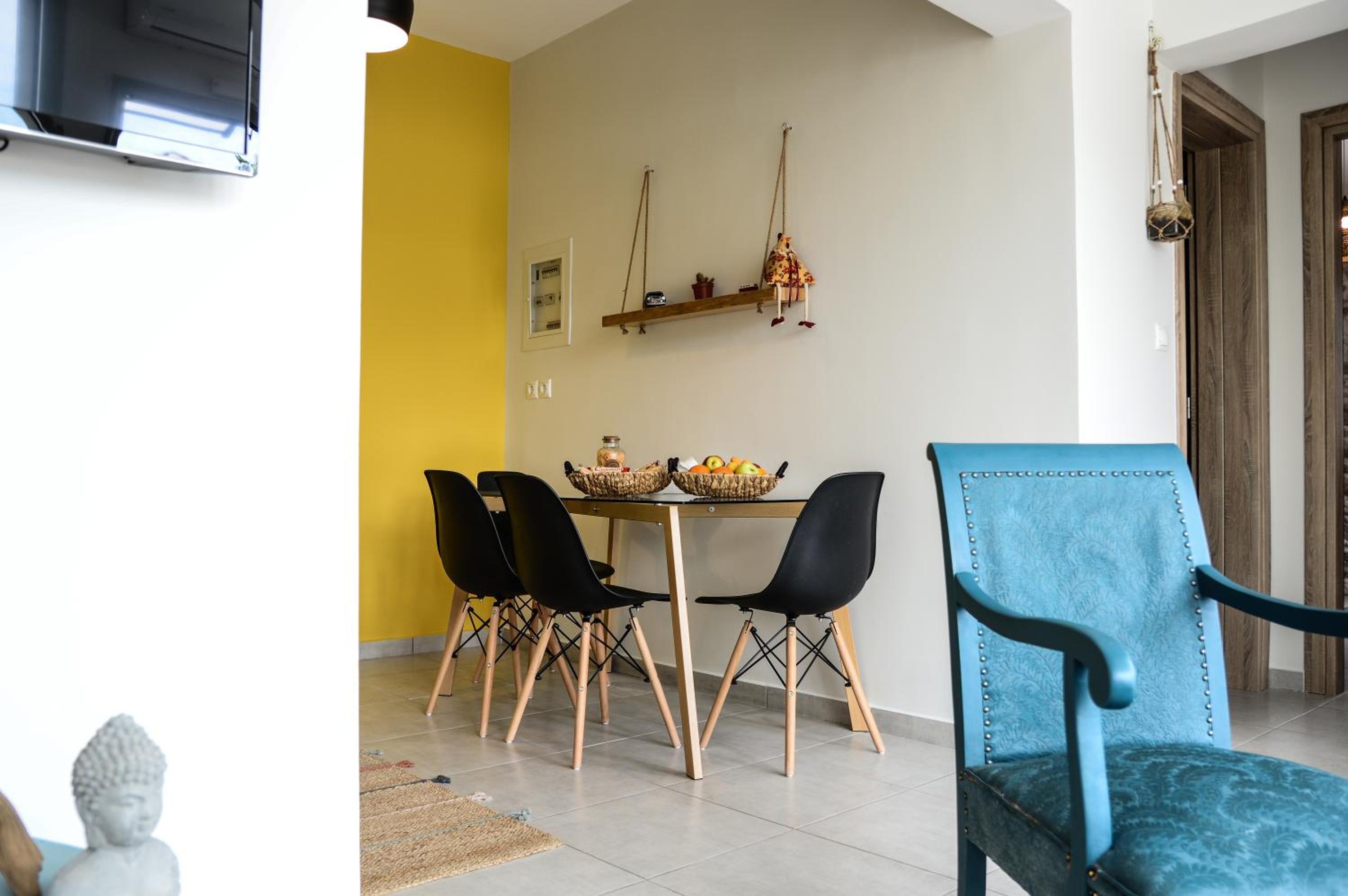 Deus Apartments_ Athens Airport view 4