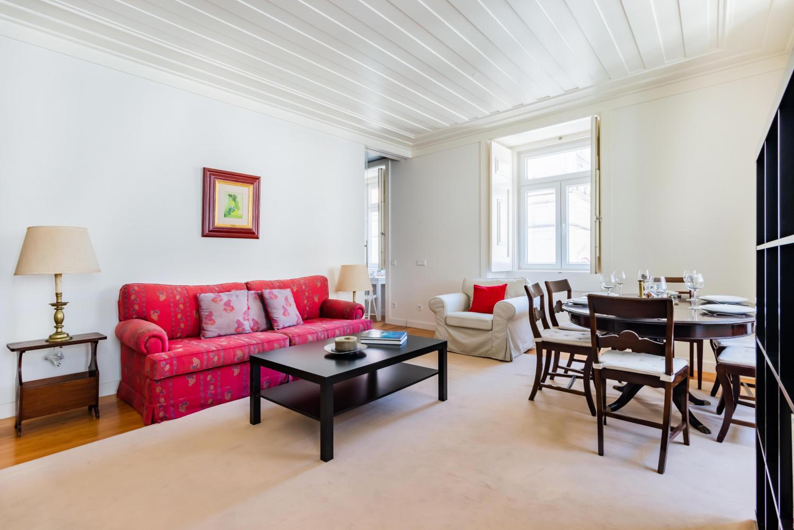 Chiado Prime Garrett Apartment view 5