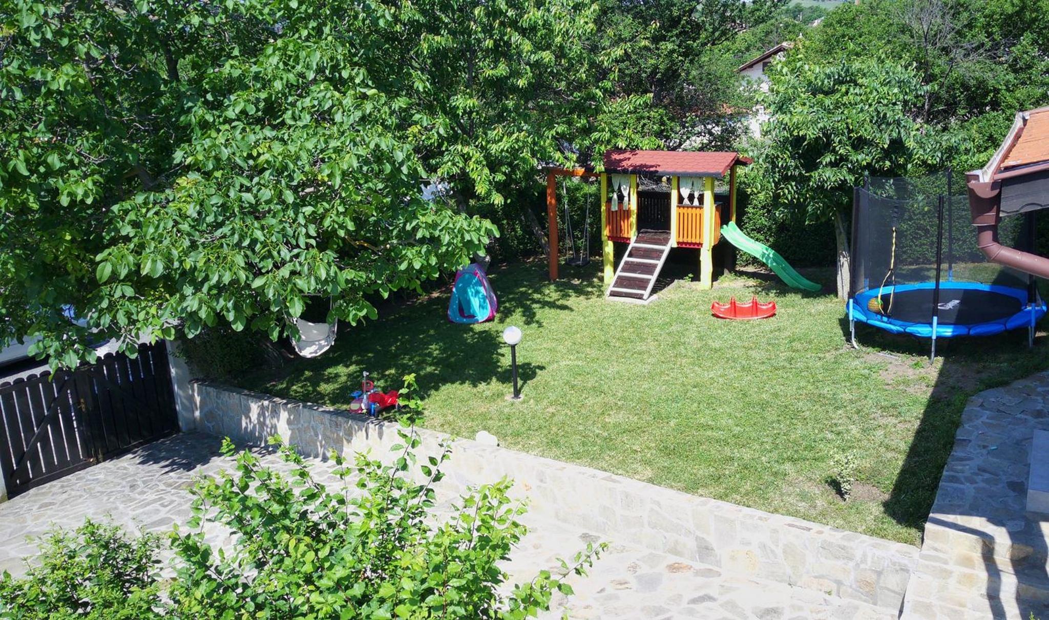 Photo 15