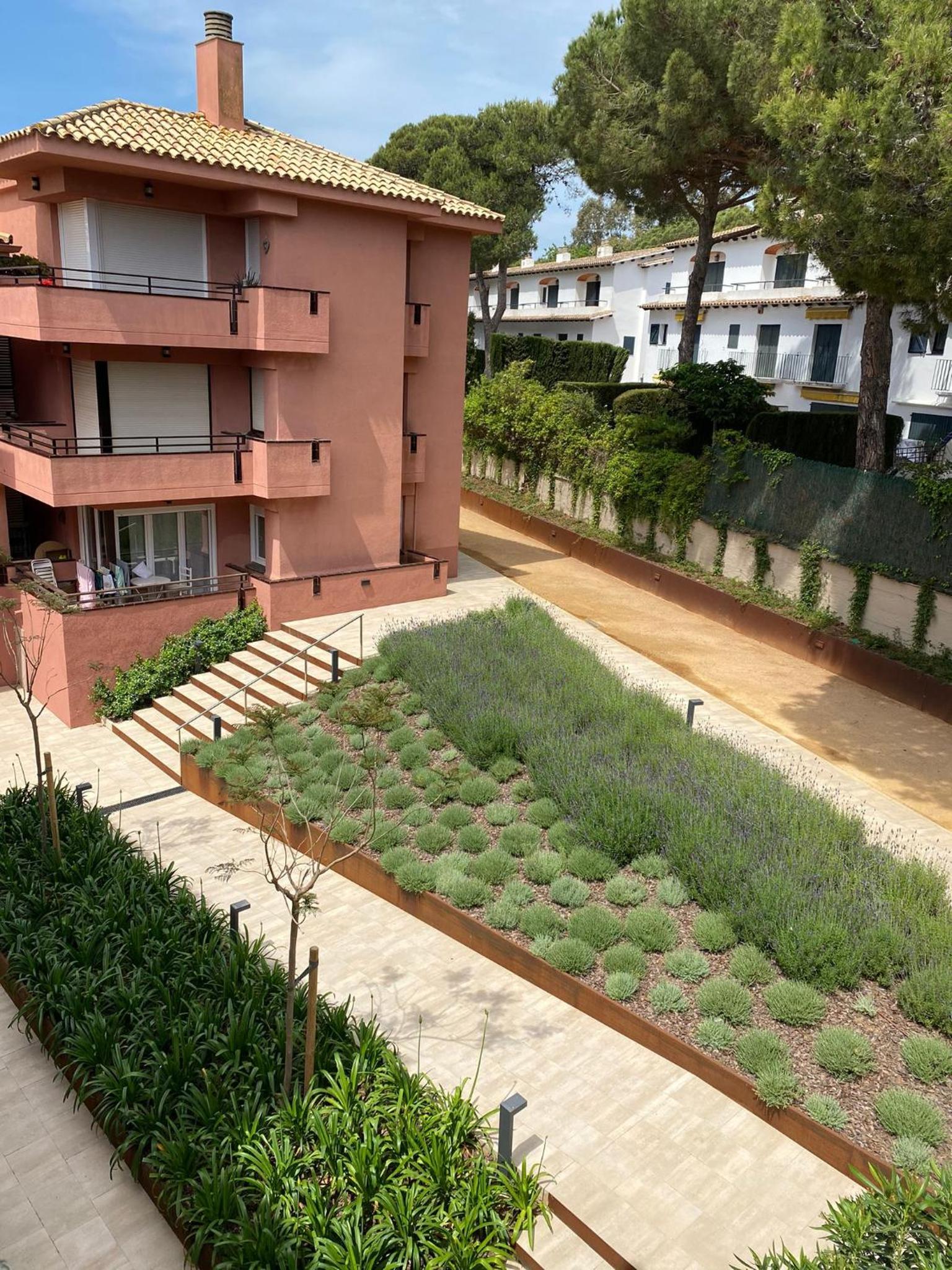 Apartamento Coronda con piscina y parquing en Llafranc