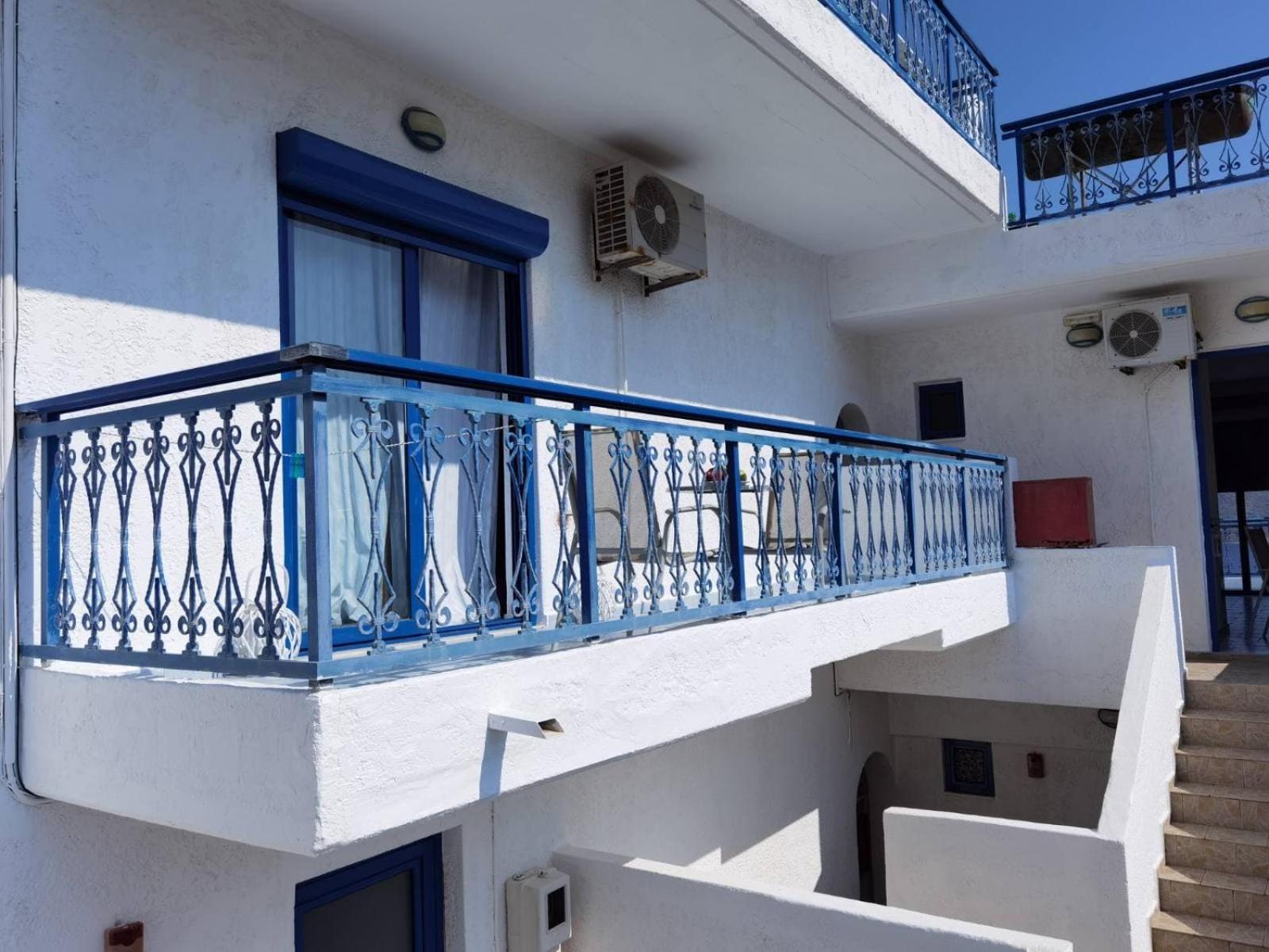 Marinas Studios