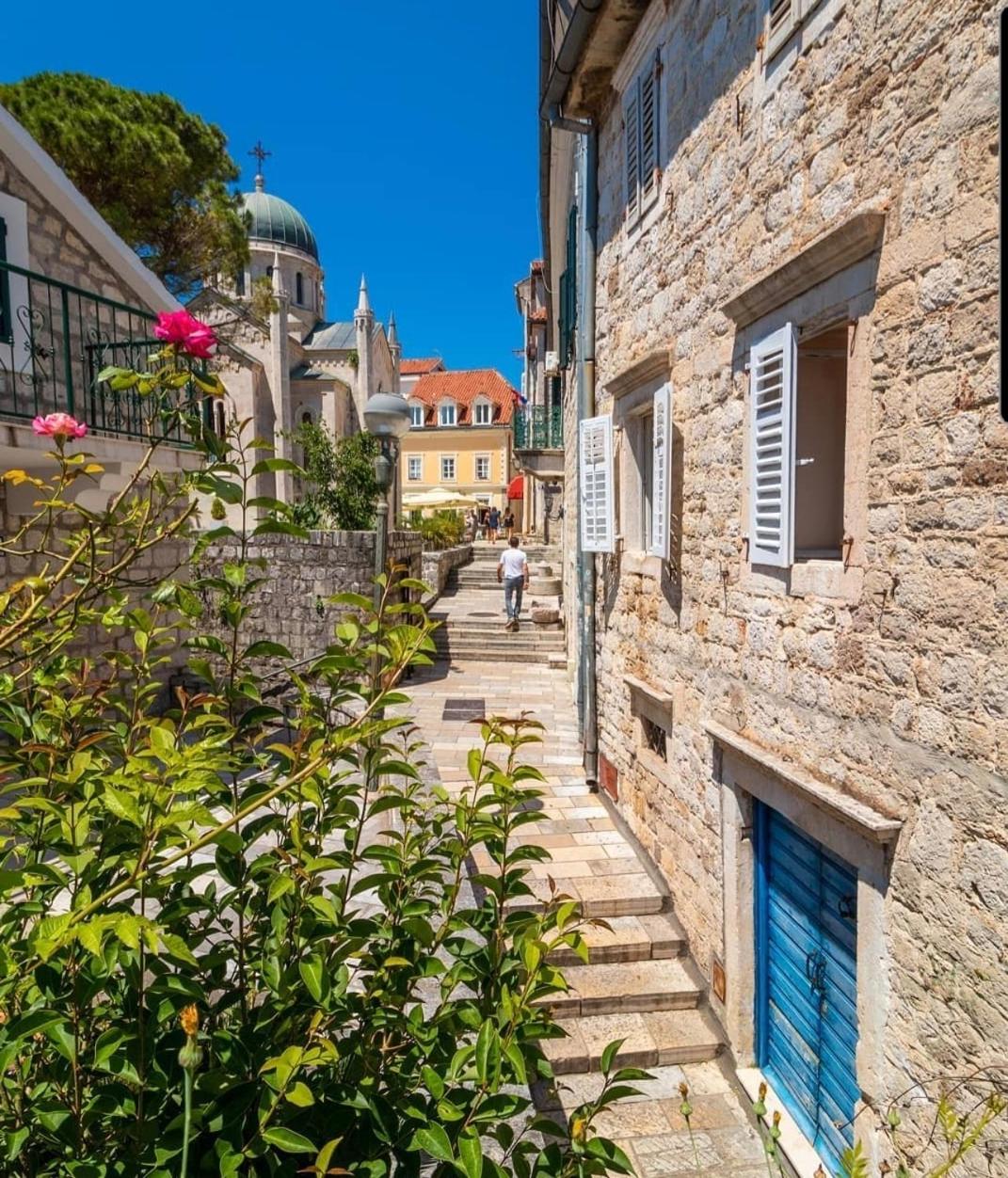 Stari Grad Studio Apartment