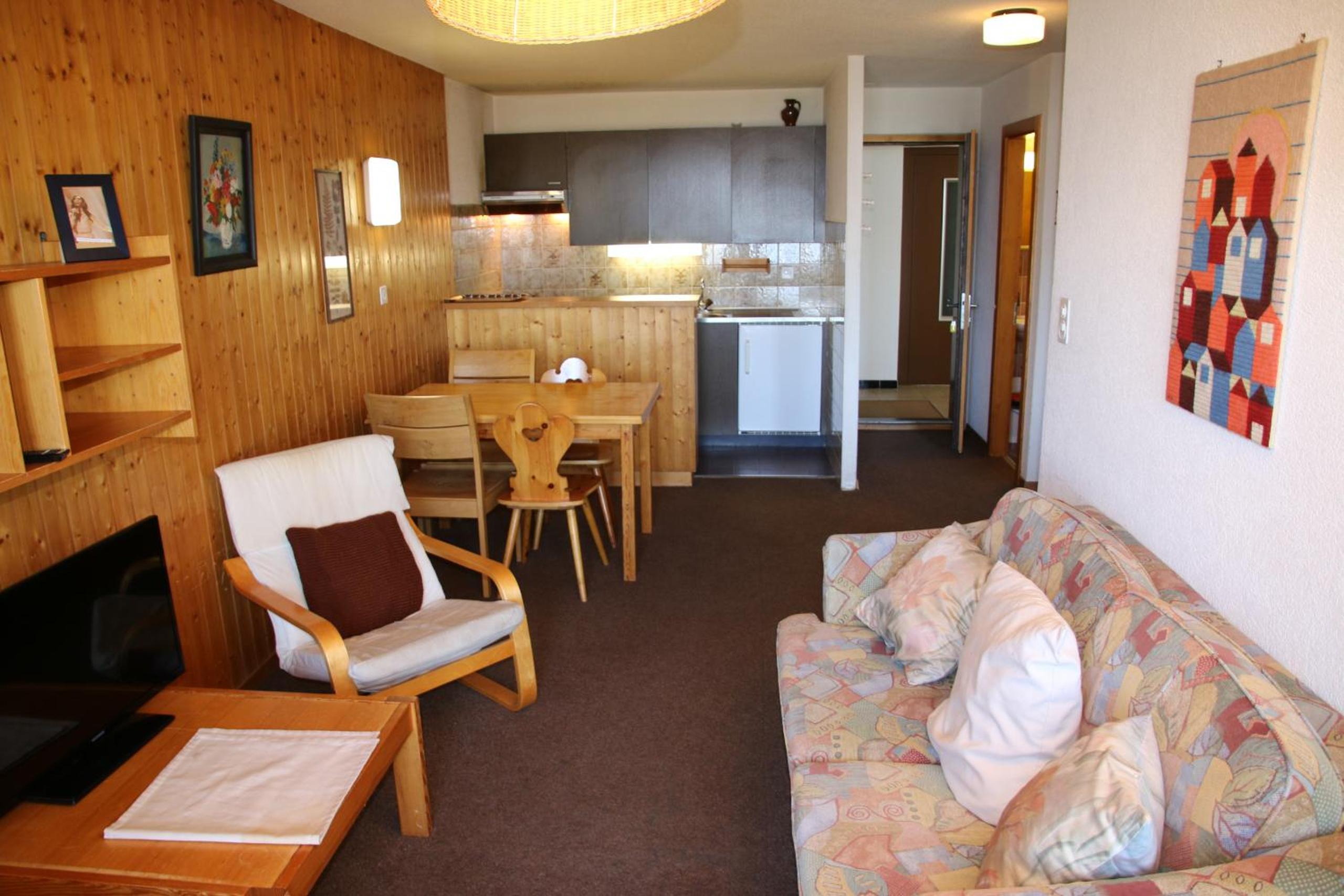 Iris CONFORTABLE & PLEASANT apartments by Alpvision Résidences