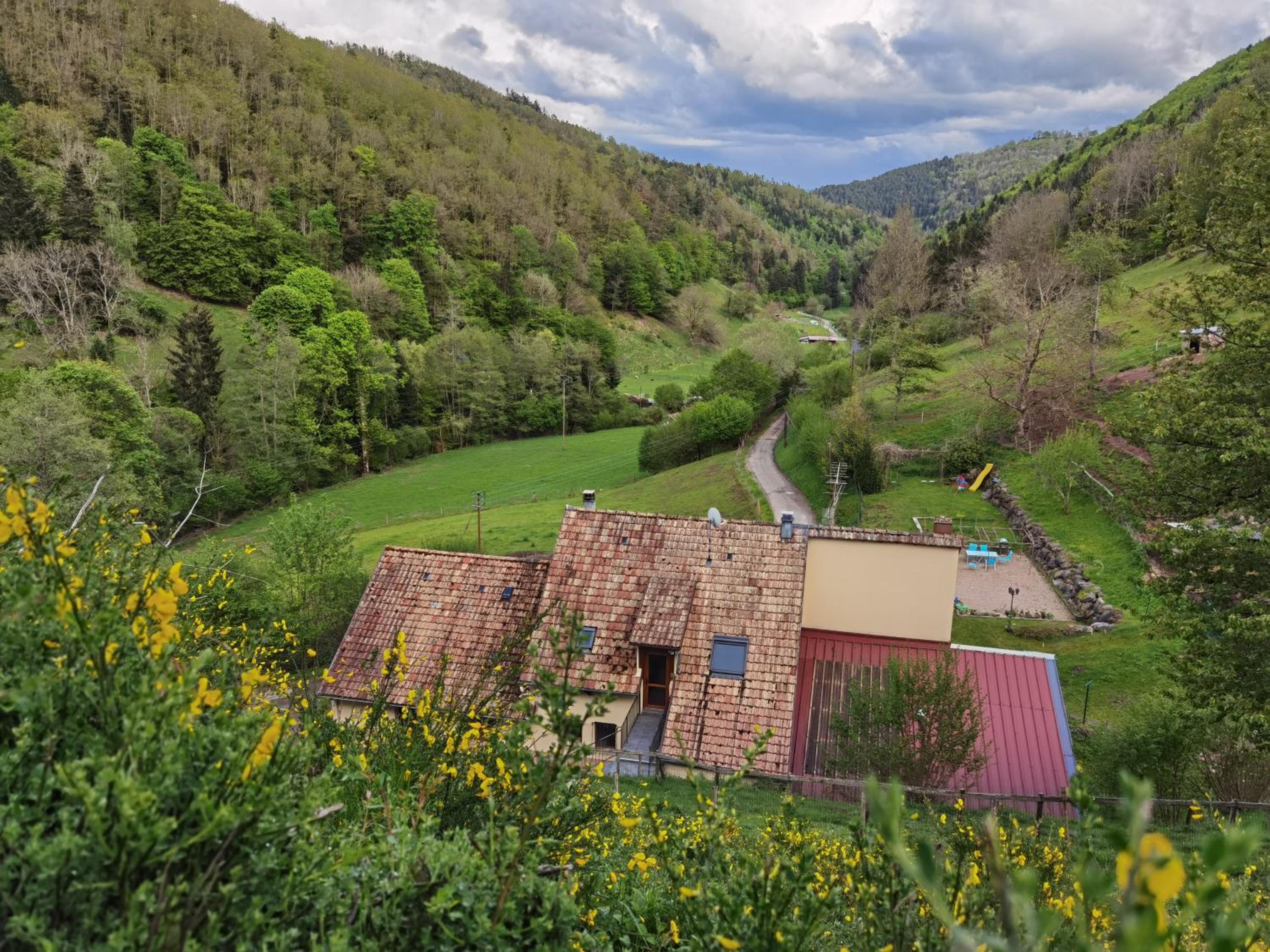 Gîte Saint Ludan view 5