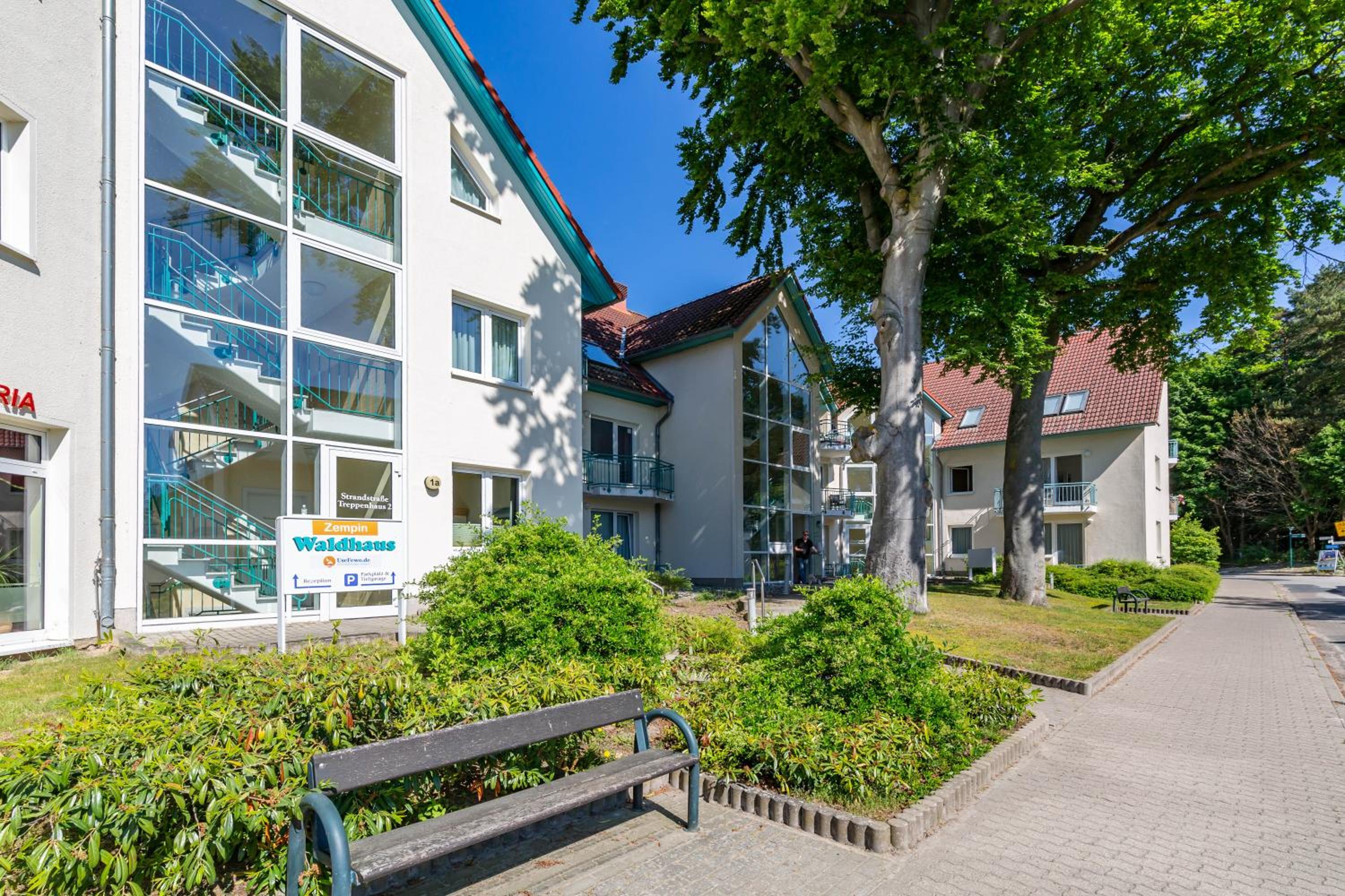 "Ab zum Strand" Ferienwohnung mit Balkon view 2