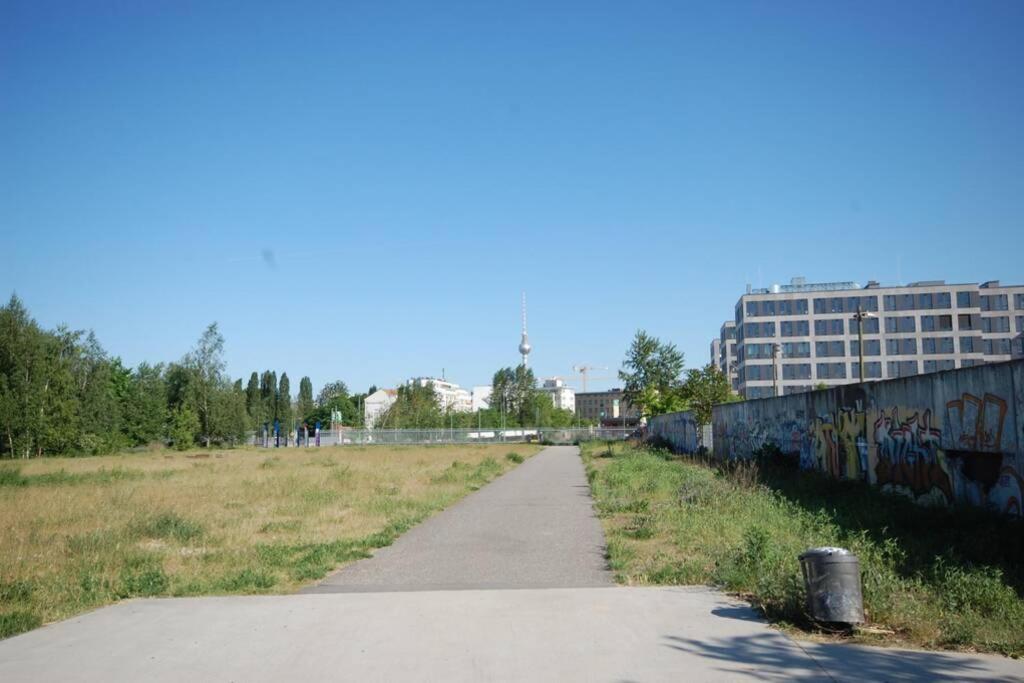 Apartment East Side