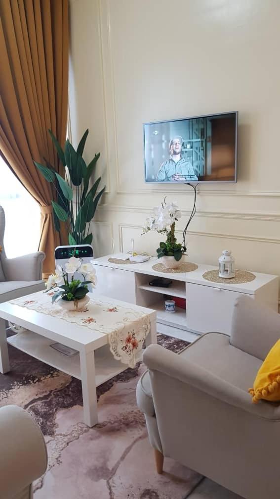 Aleeya Suite @ Troika Residence view 4