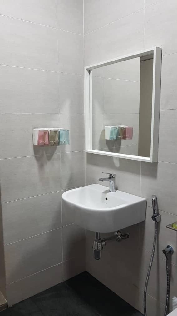 Aleeya Suite @ Troika Residence view 5