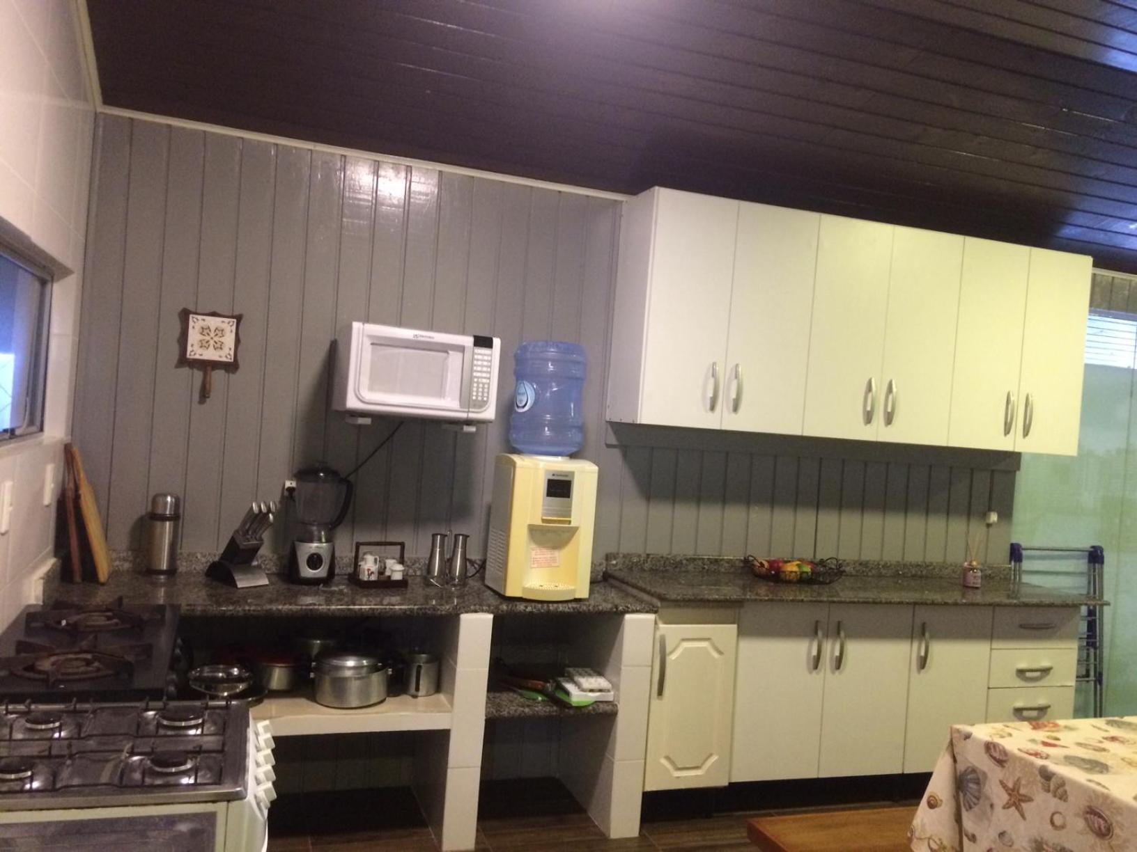DK1 - CASA CoM 3 DORM COM PISCINA BRUNO KLEMTZ