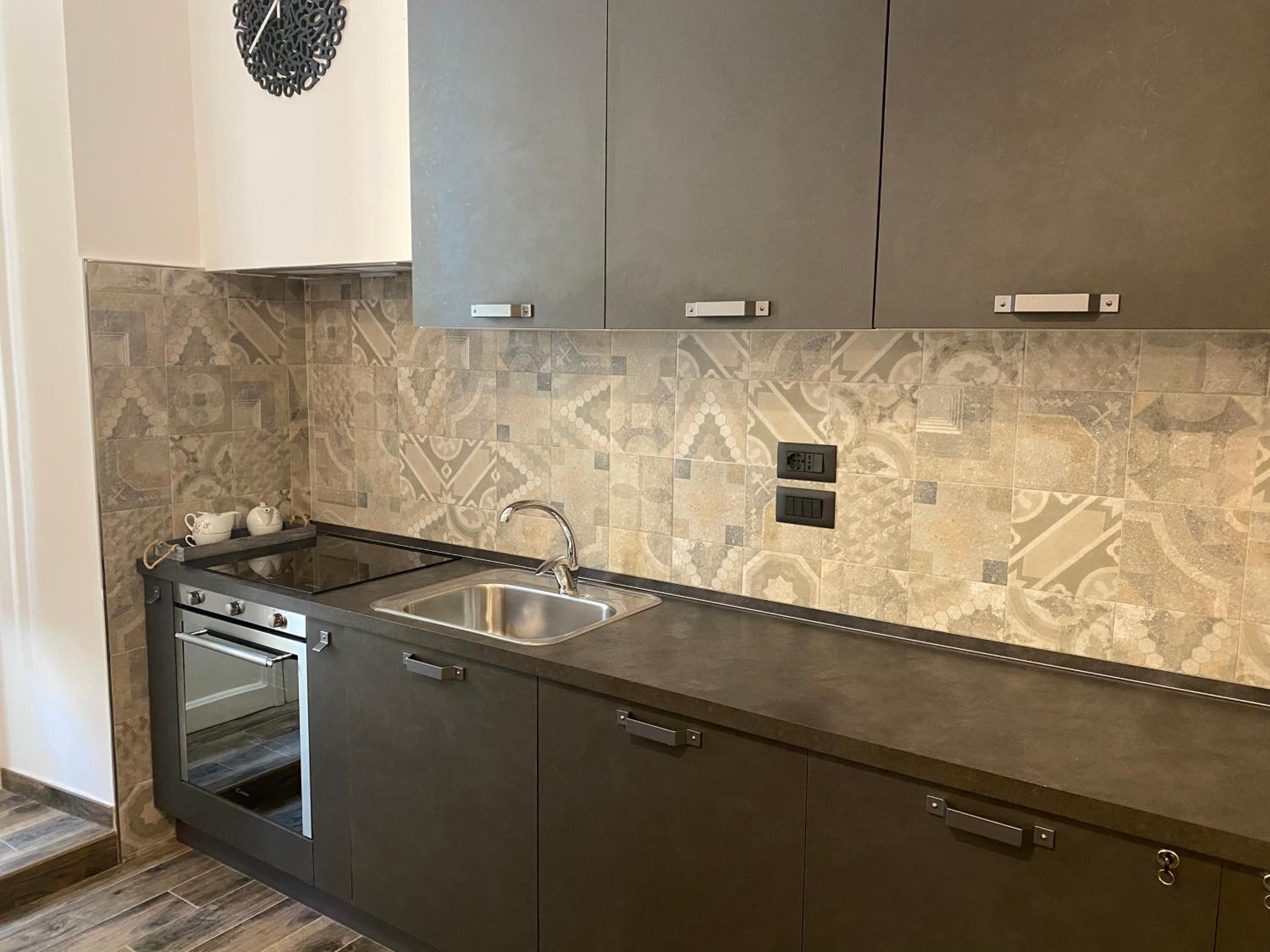 Holiday Guesthouse photo 5