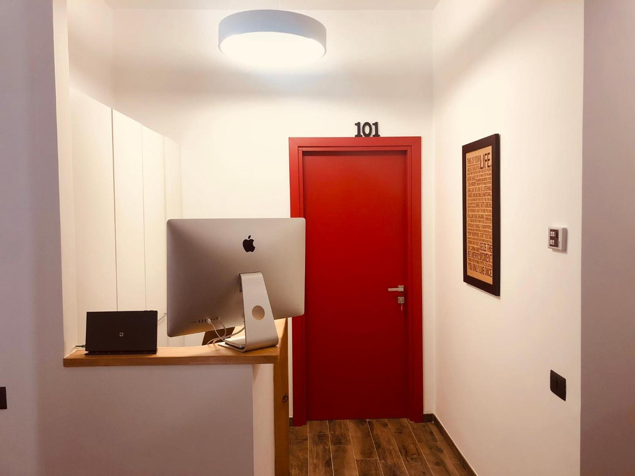 Holiday Guesthouse photo 2