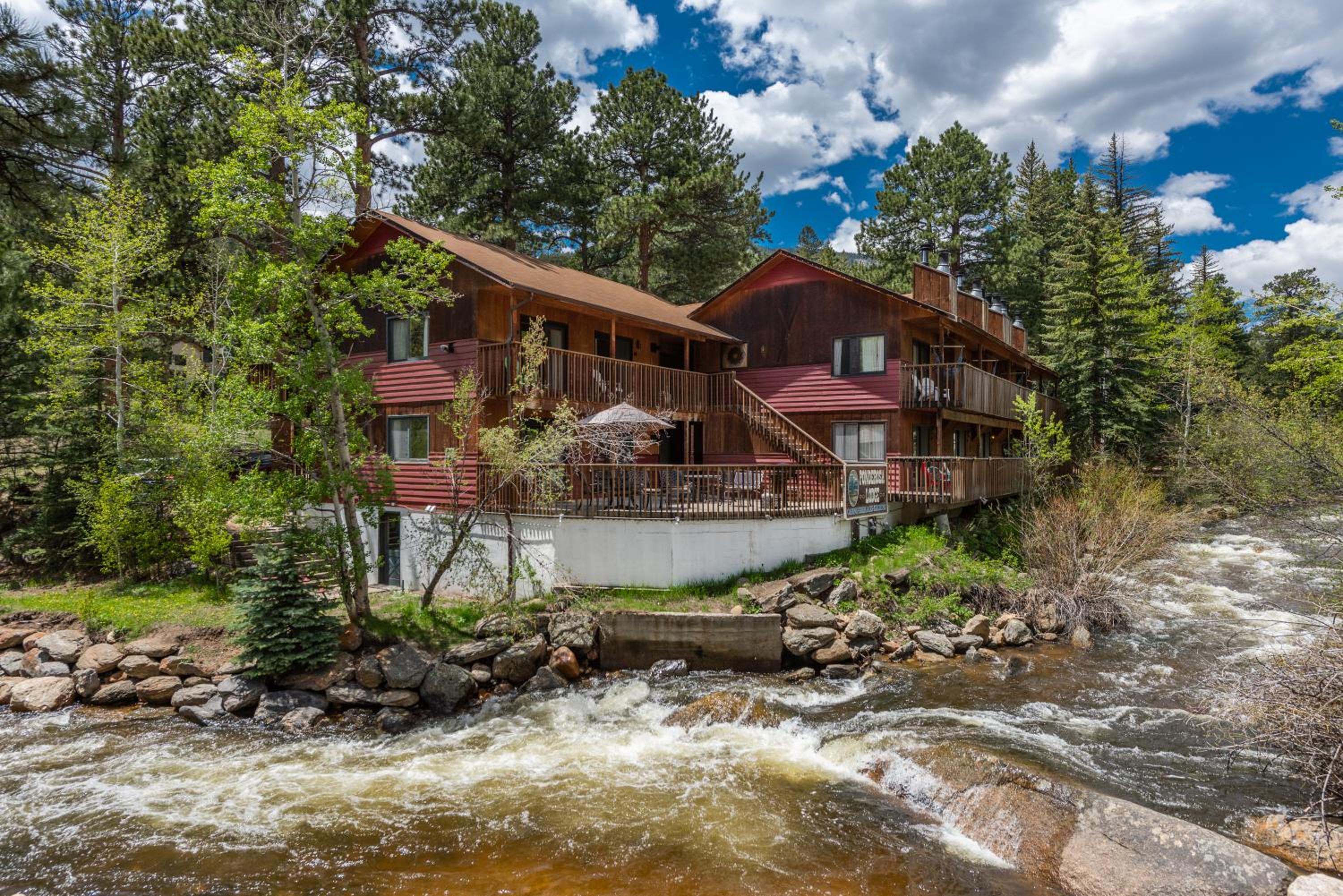 Ponderosa Lodge - Property Image 3